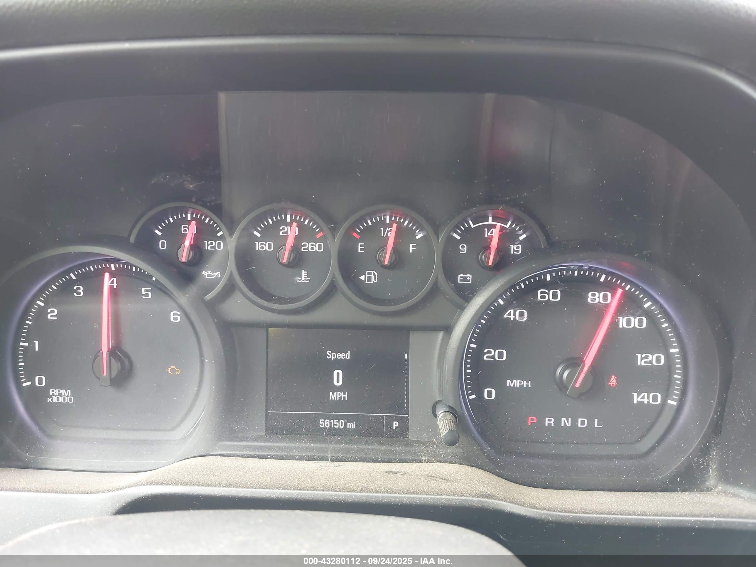CHEVROLET SILVERADO image 7