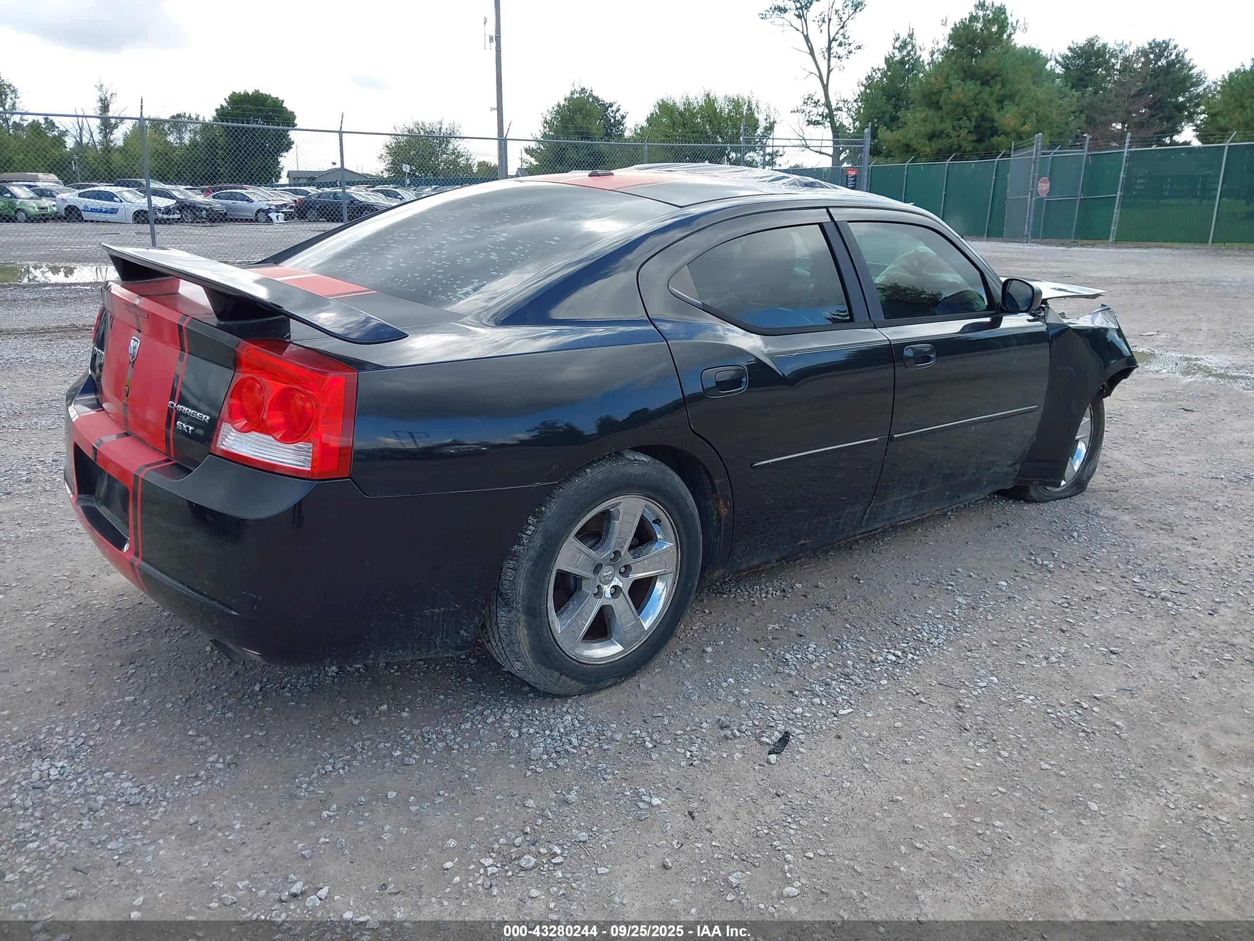 DODGE CHARGER image 4