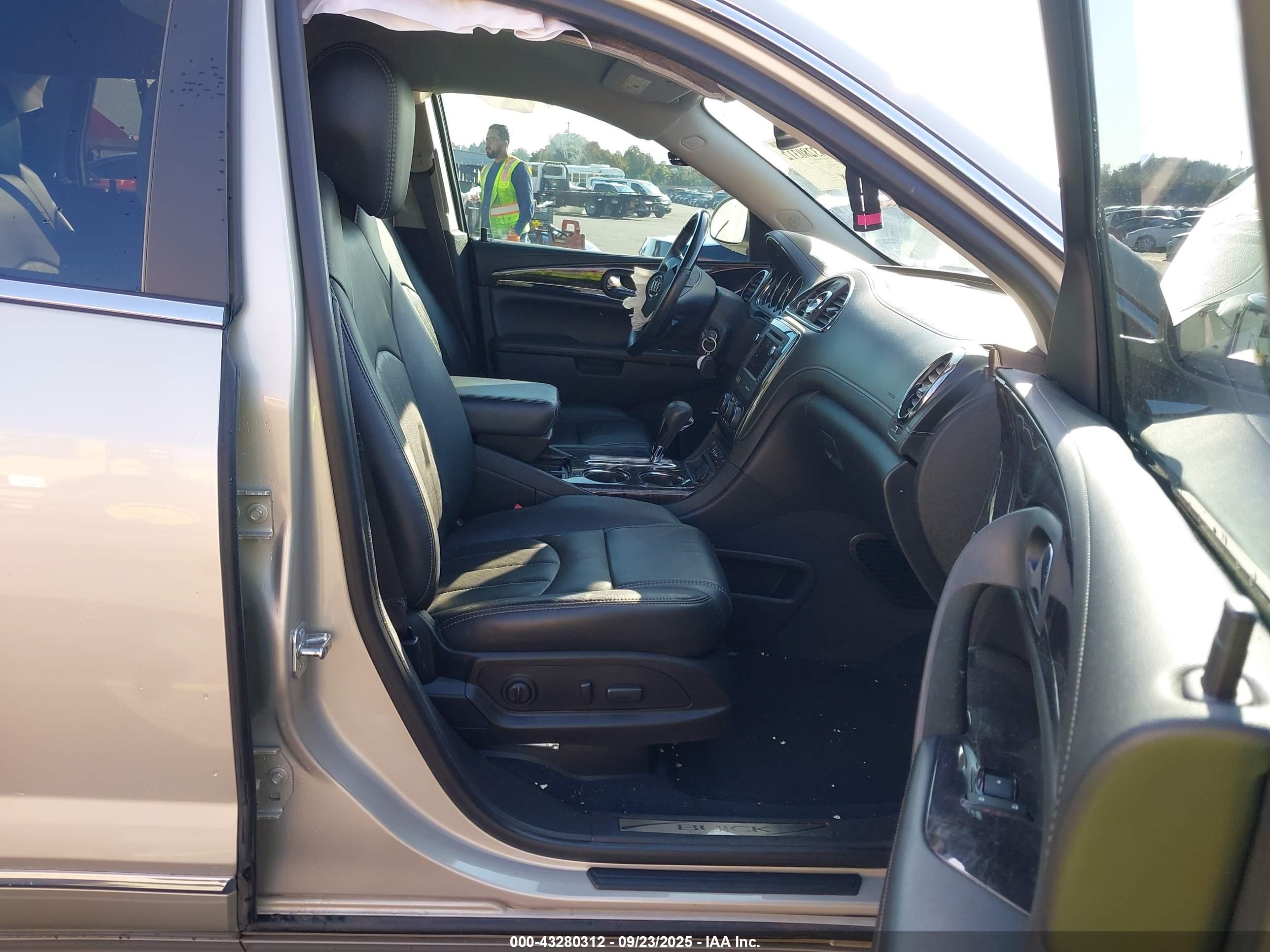 BUICK ENCLAVE image 5