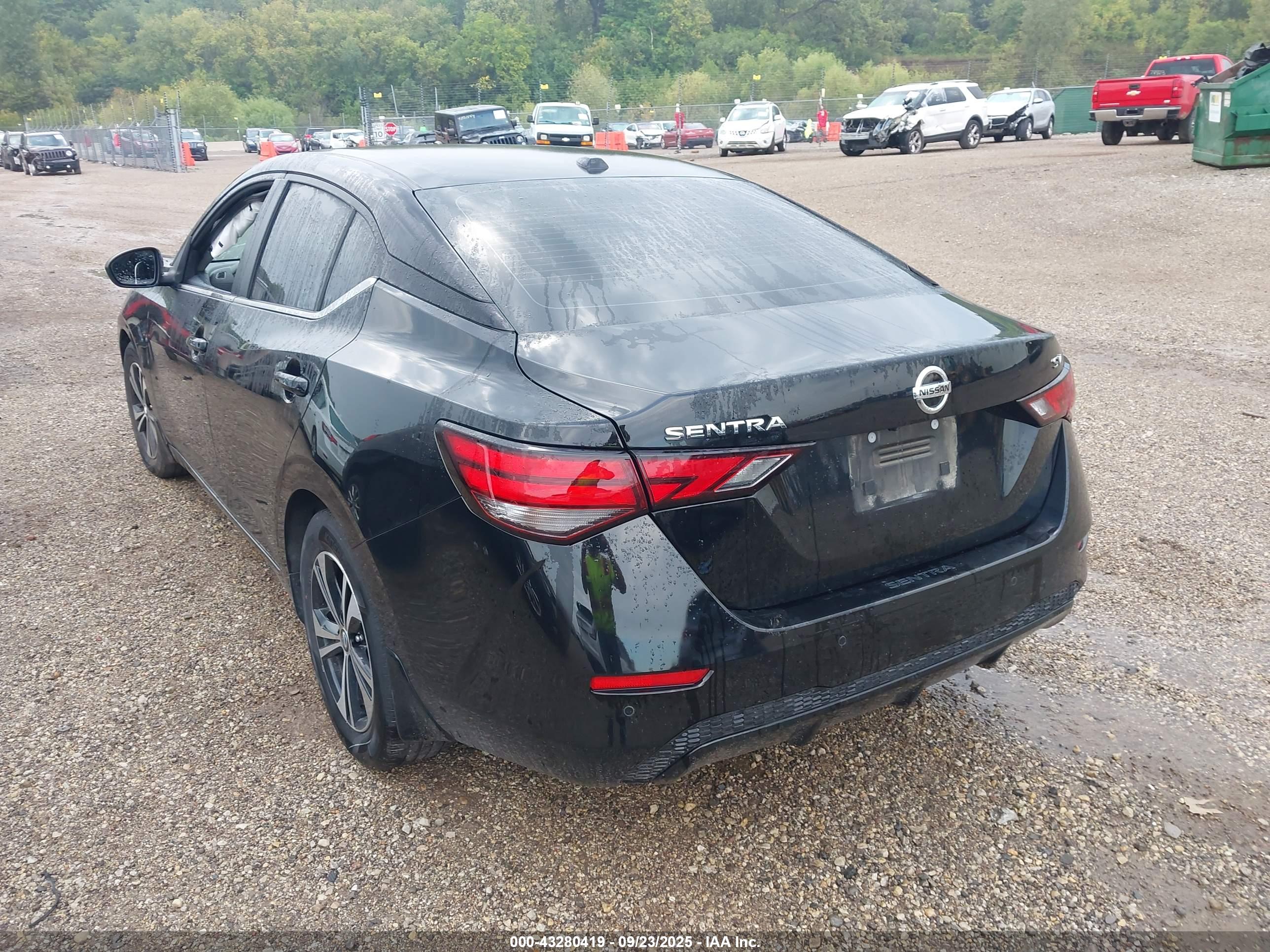 NISSAN SENTRA image 3