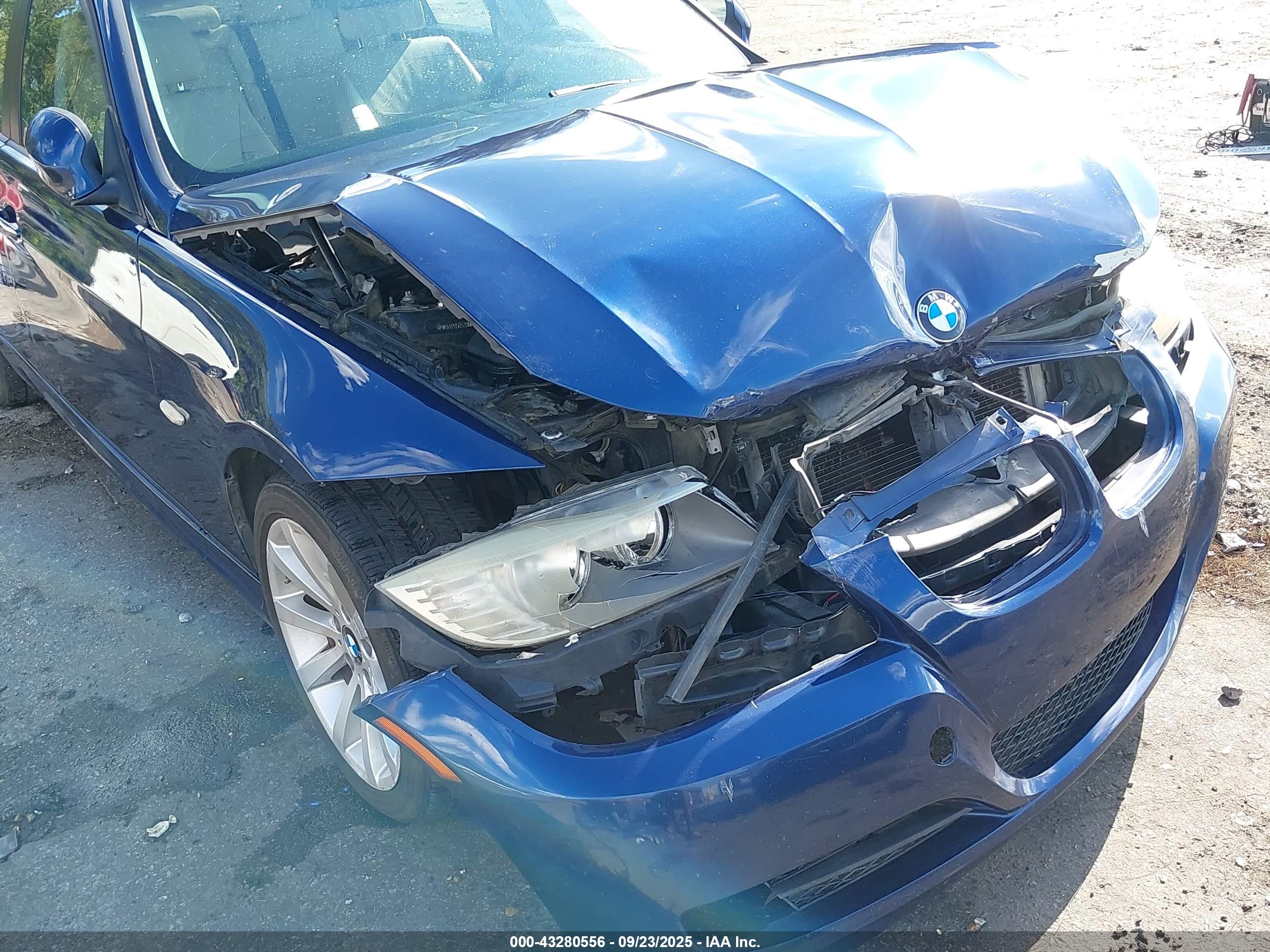 BMW 328I image 6