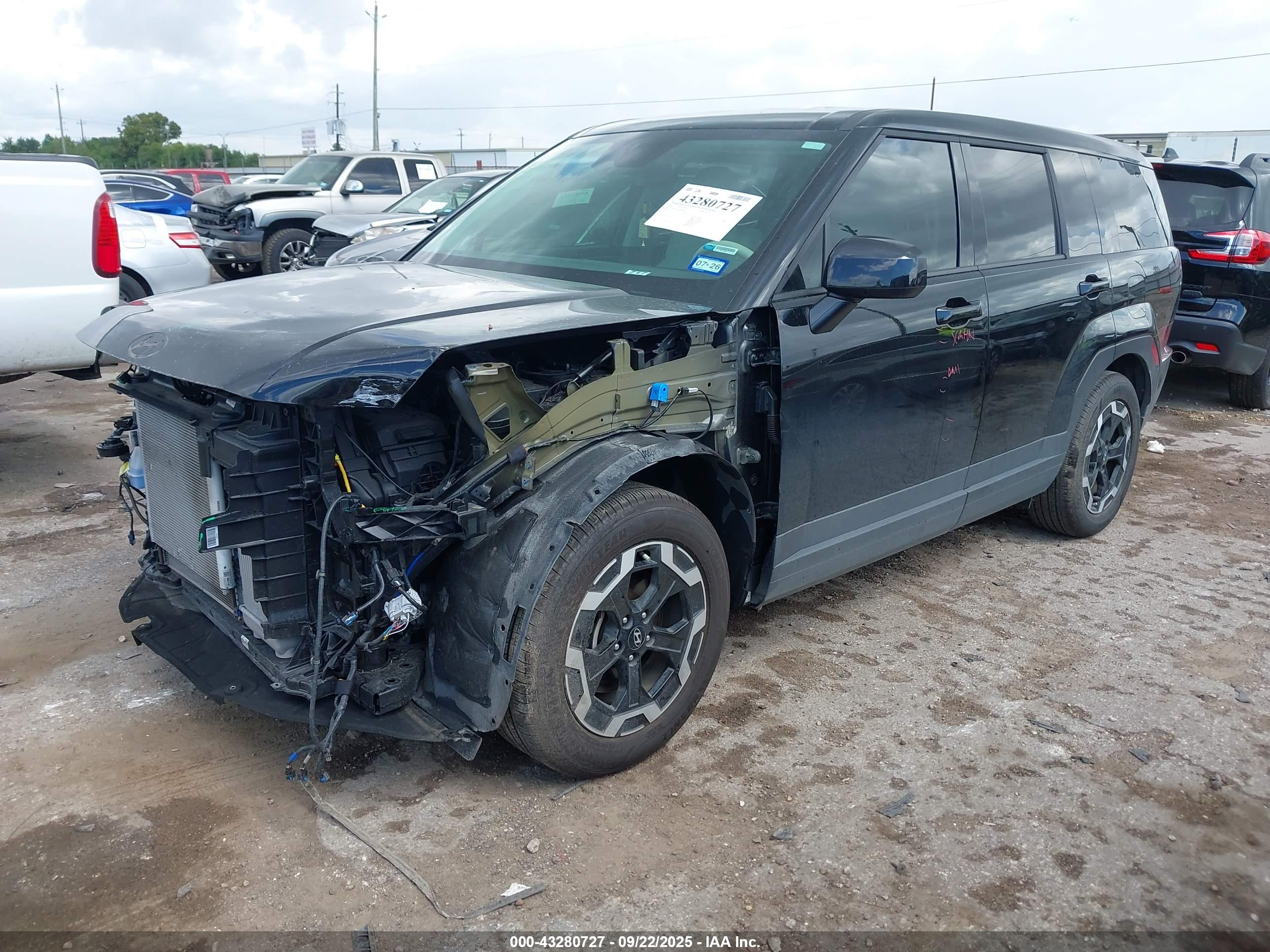 HYUNDAI SANTA image 2