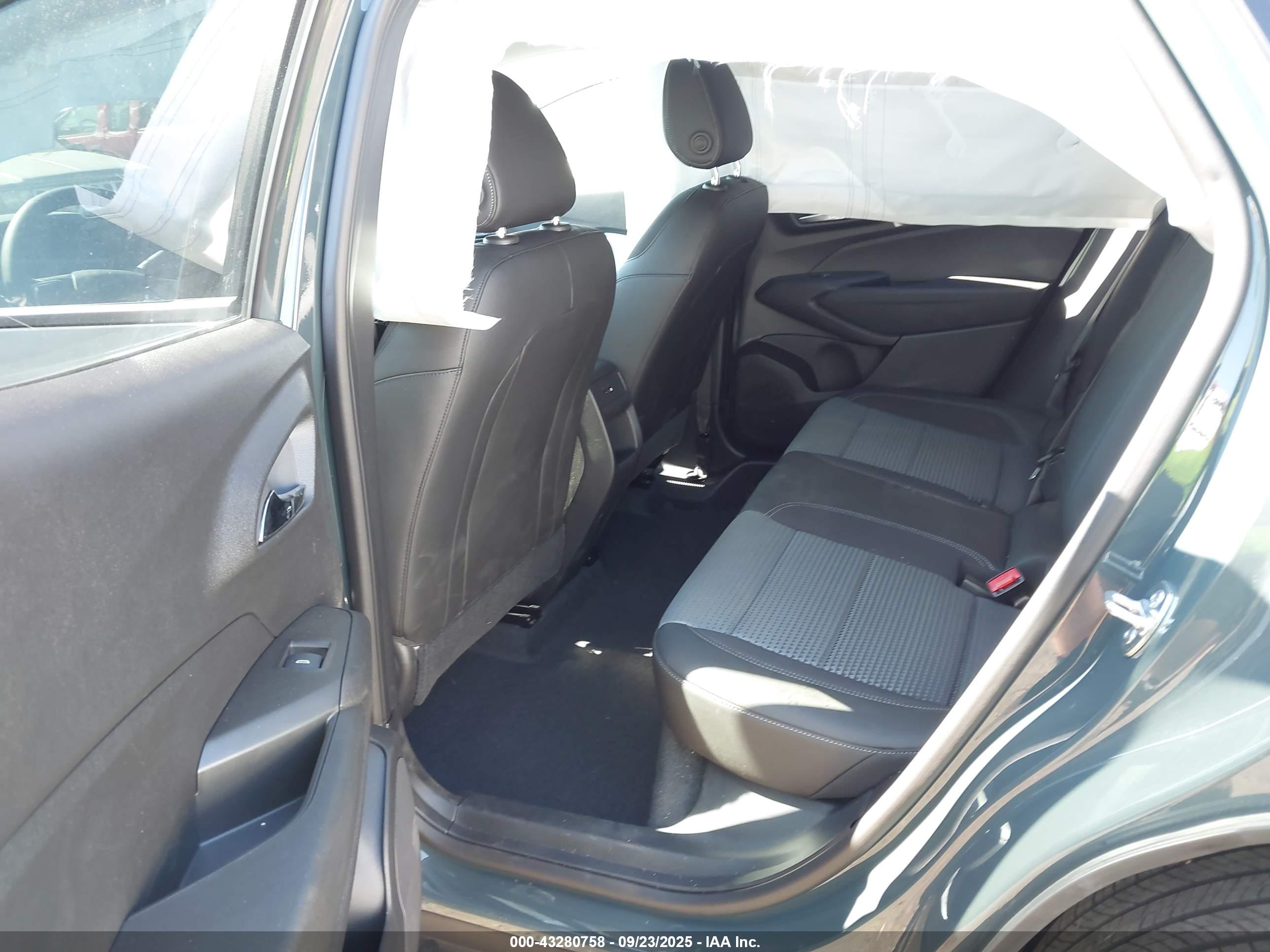 CHEVROLET TRAX image 8