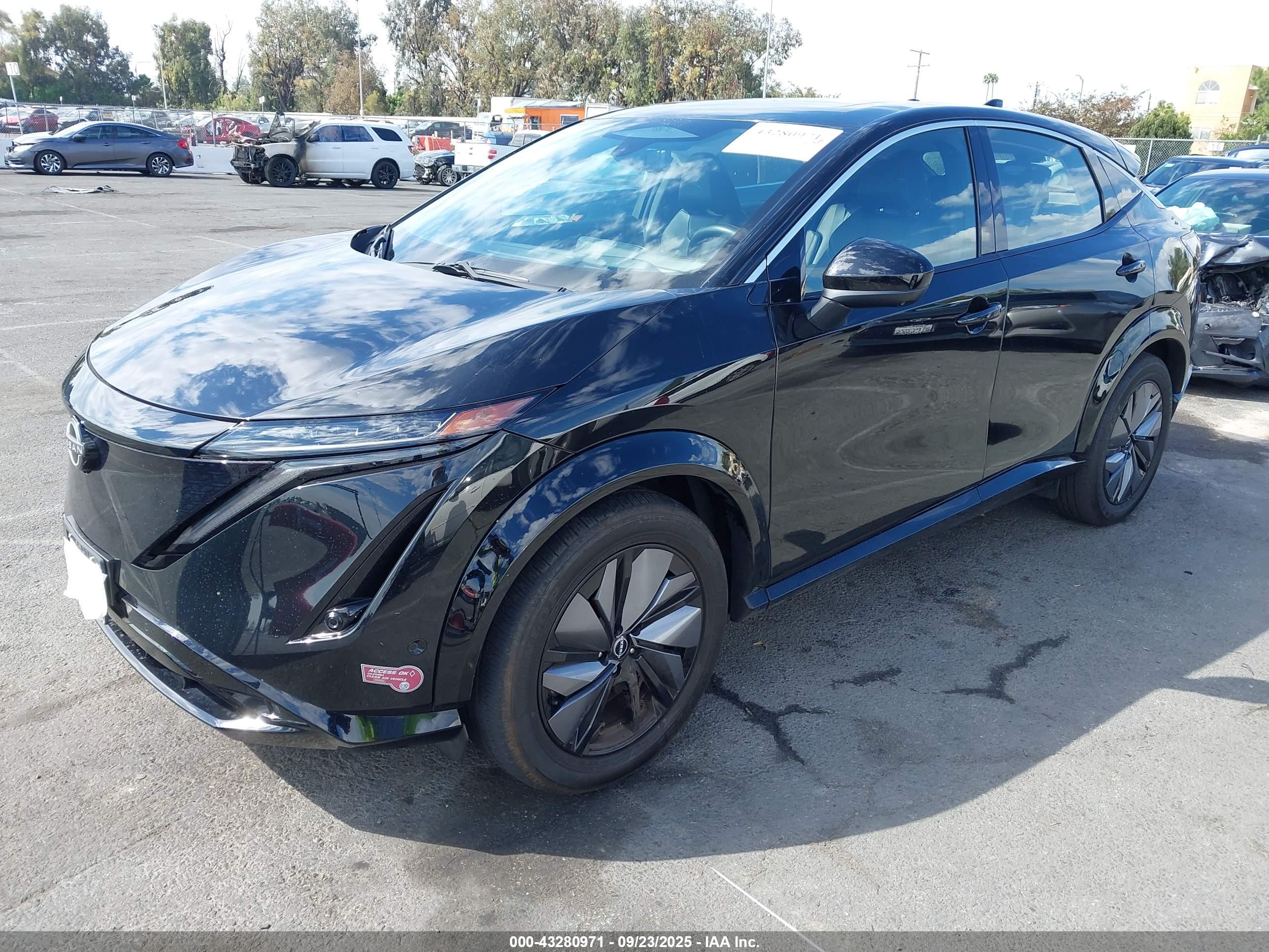 NISSAN ARIYA image 2