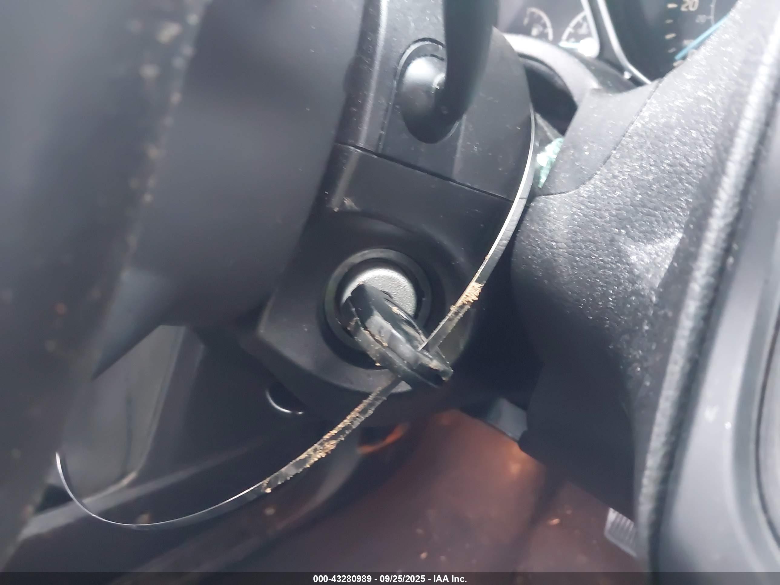 FORD FOCUS image 11