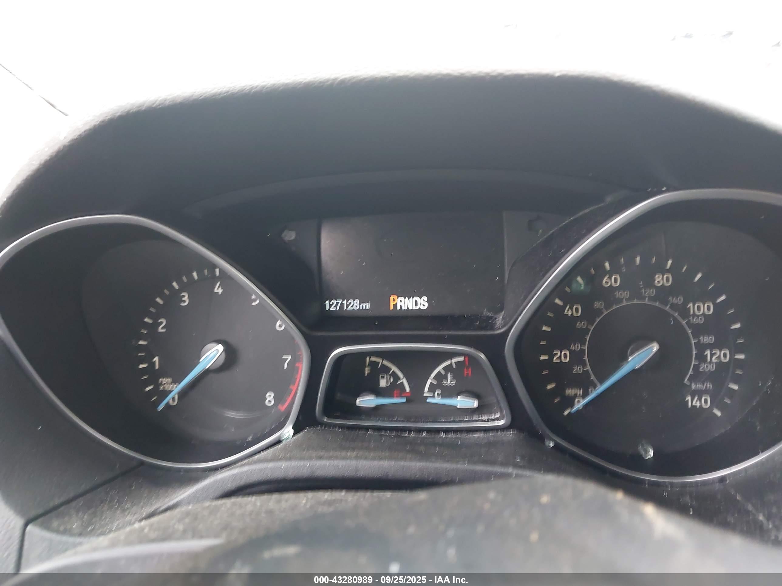 FORD FOCUS image 7