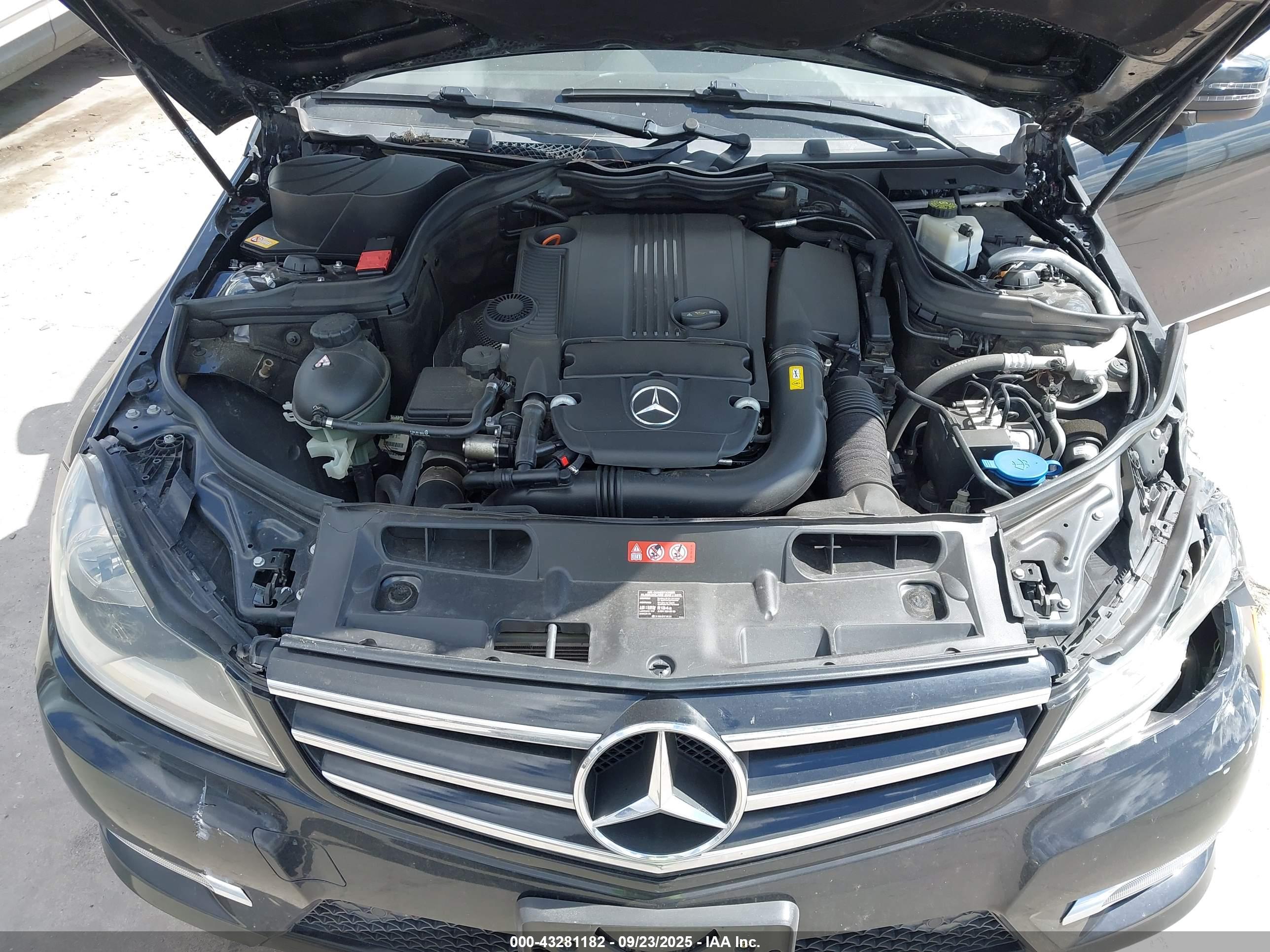 MERCEDES-BENZ C image 10