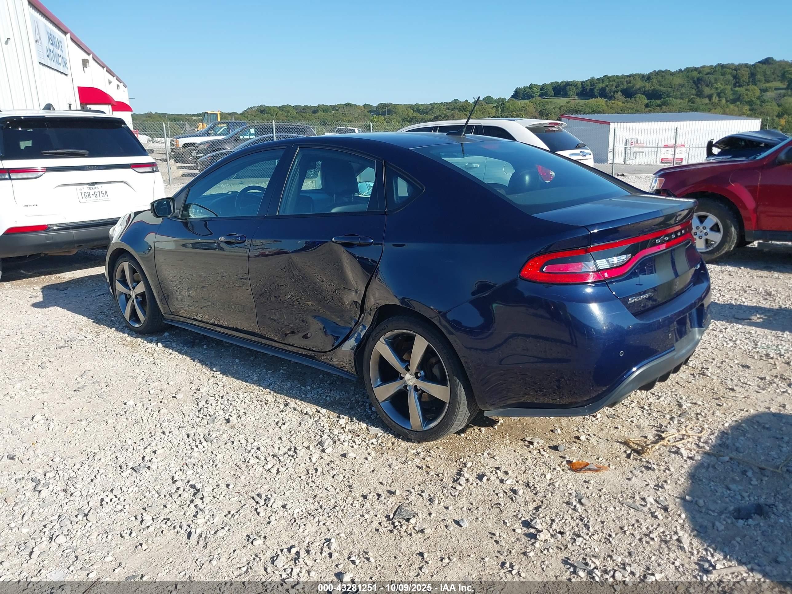 DODGE DART image 3