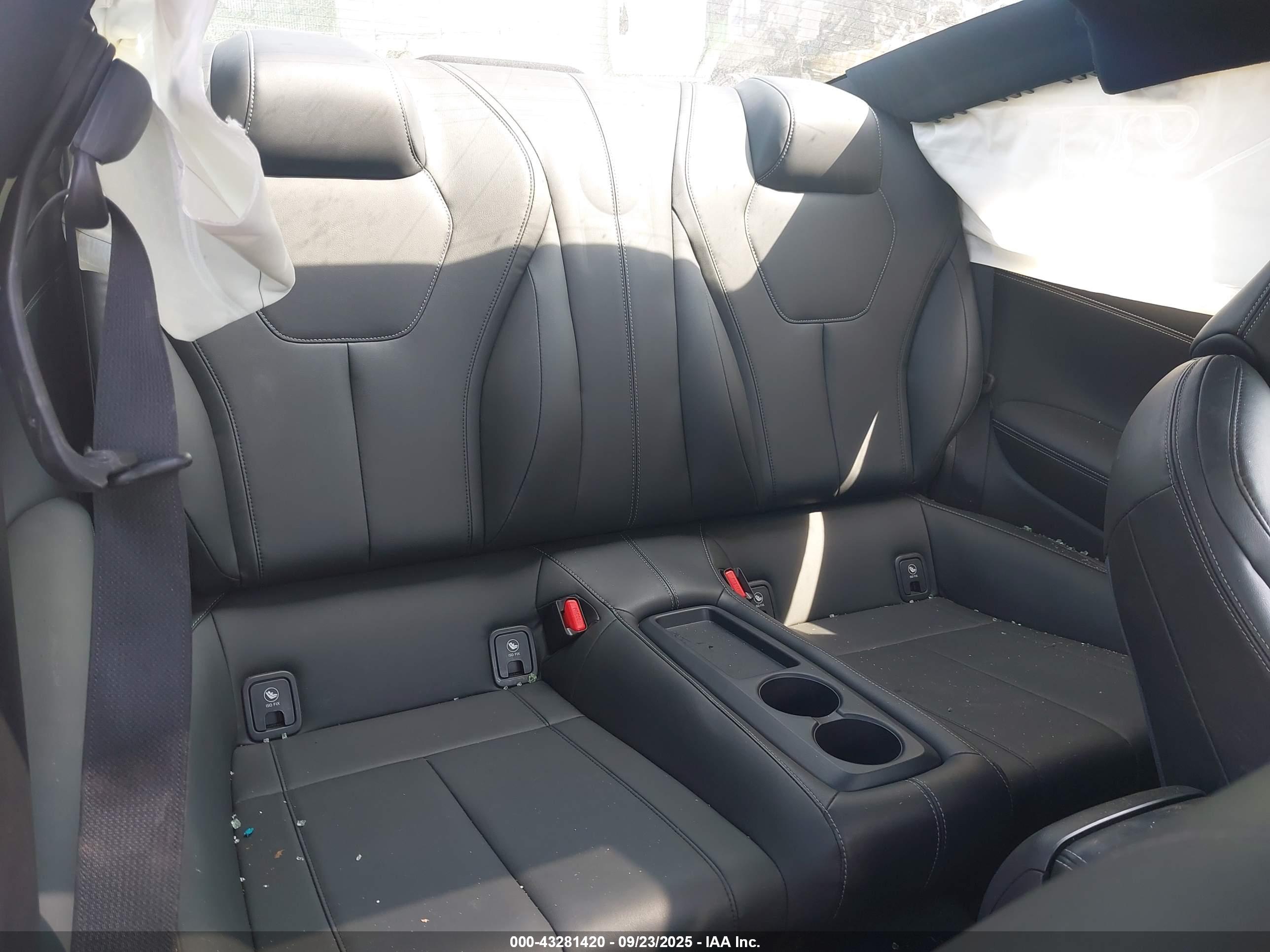 INFINITI Q60 image 8