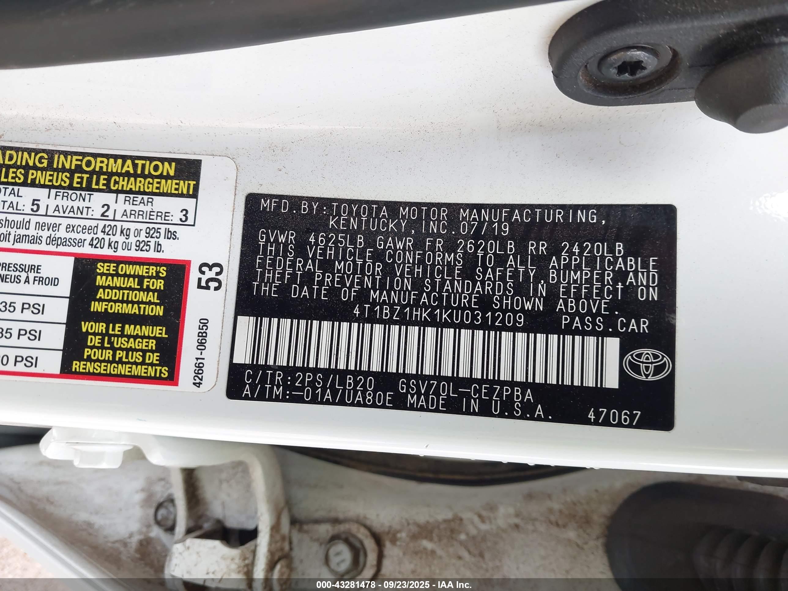 TOYOTA CAMRY image 9