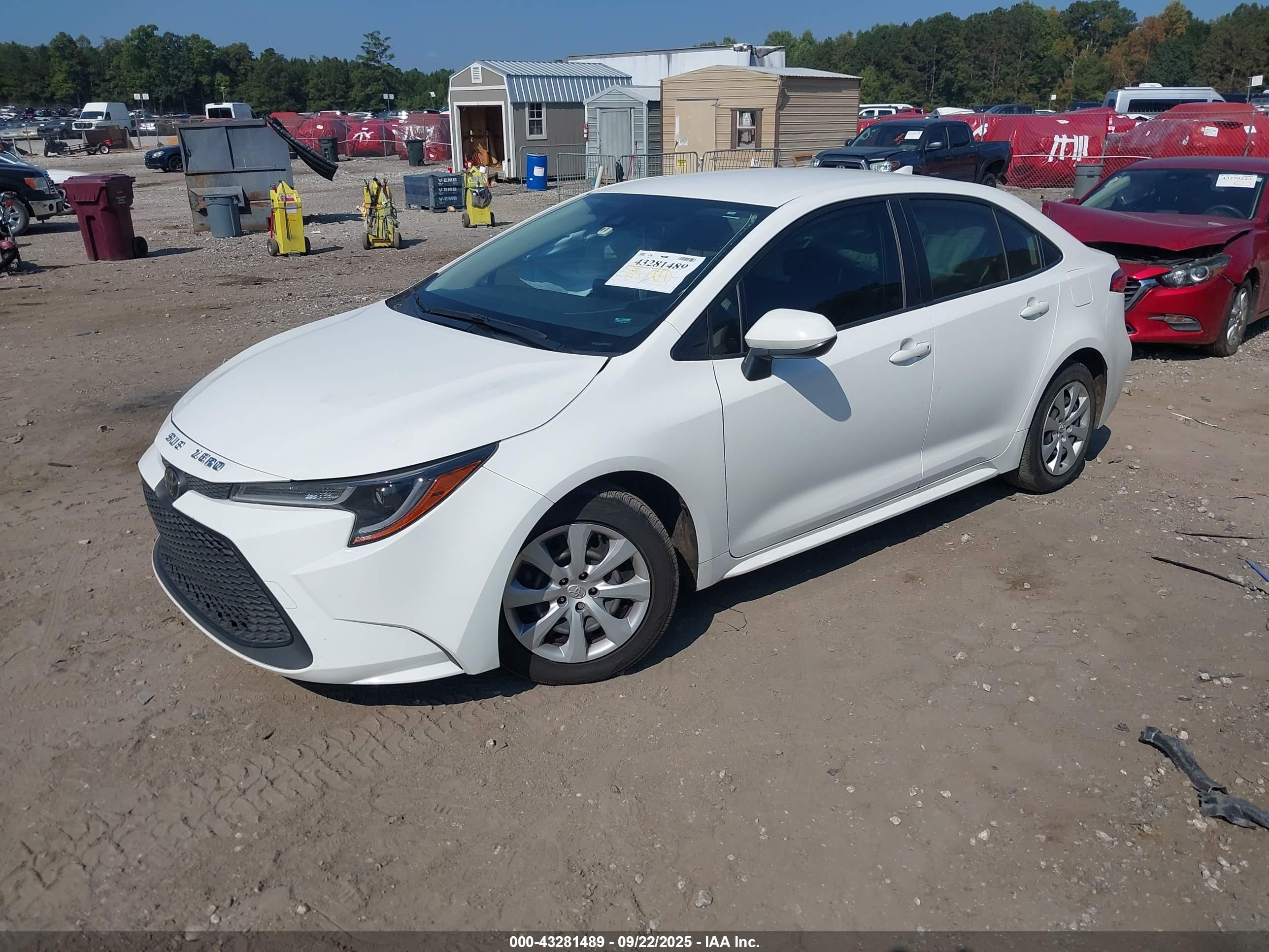 TOYOTA COROLLA image 2