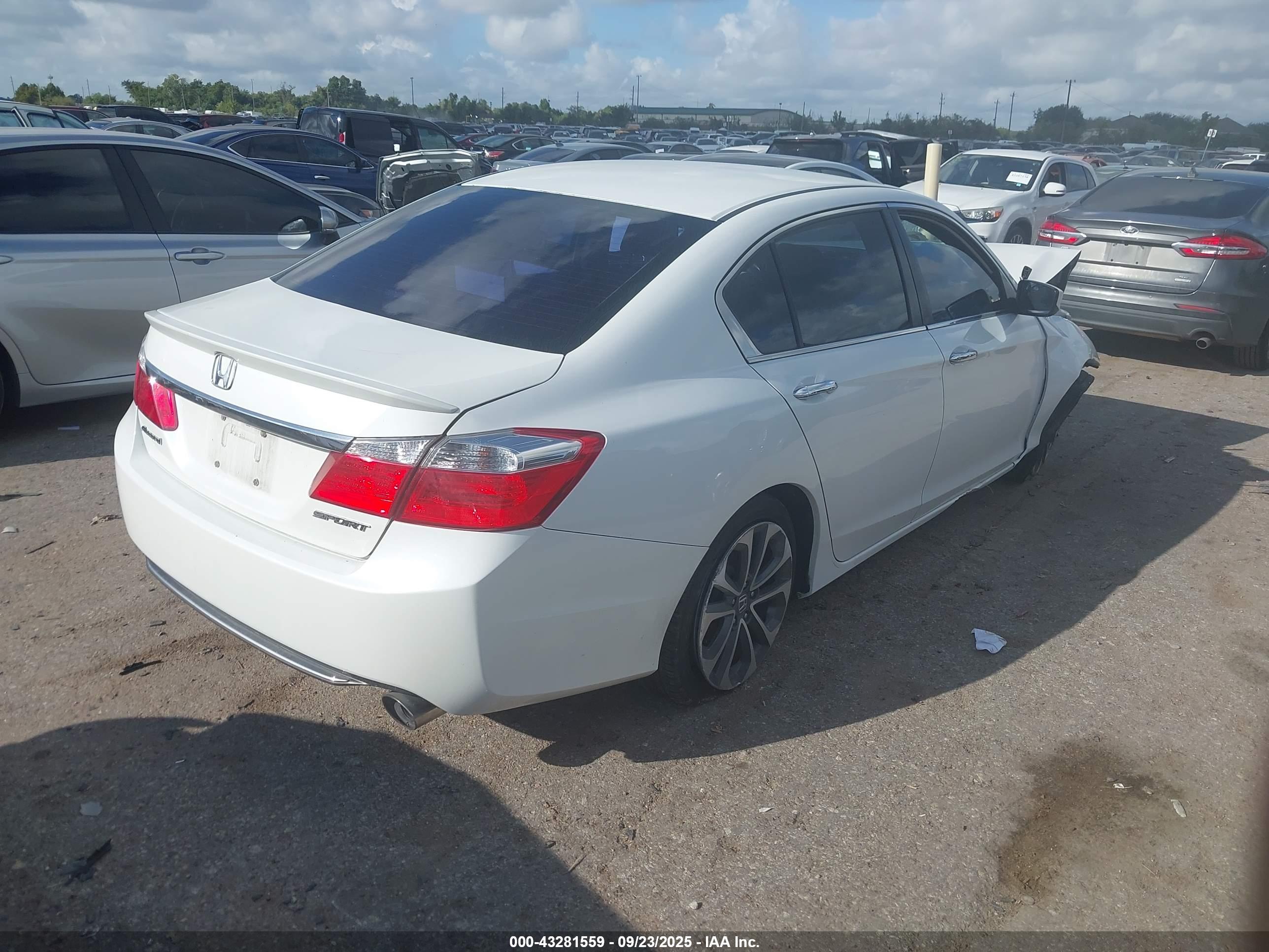 HONDA ACCORD image 4