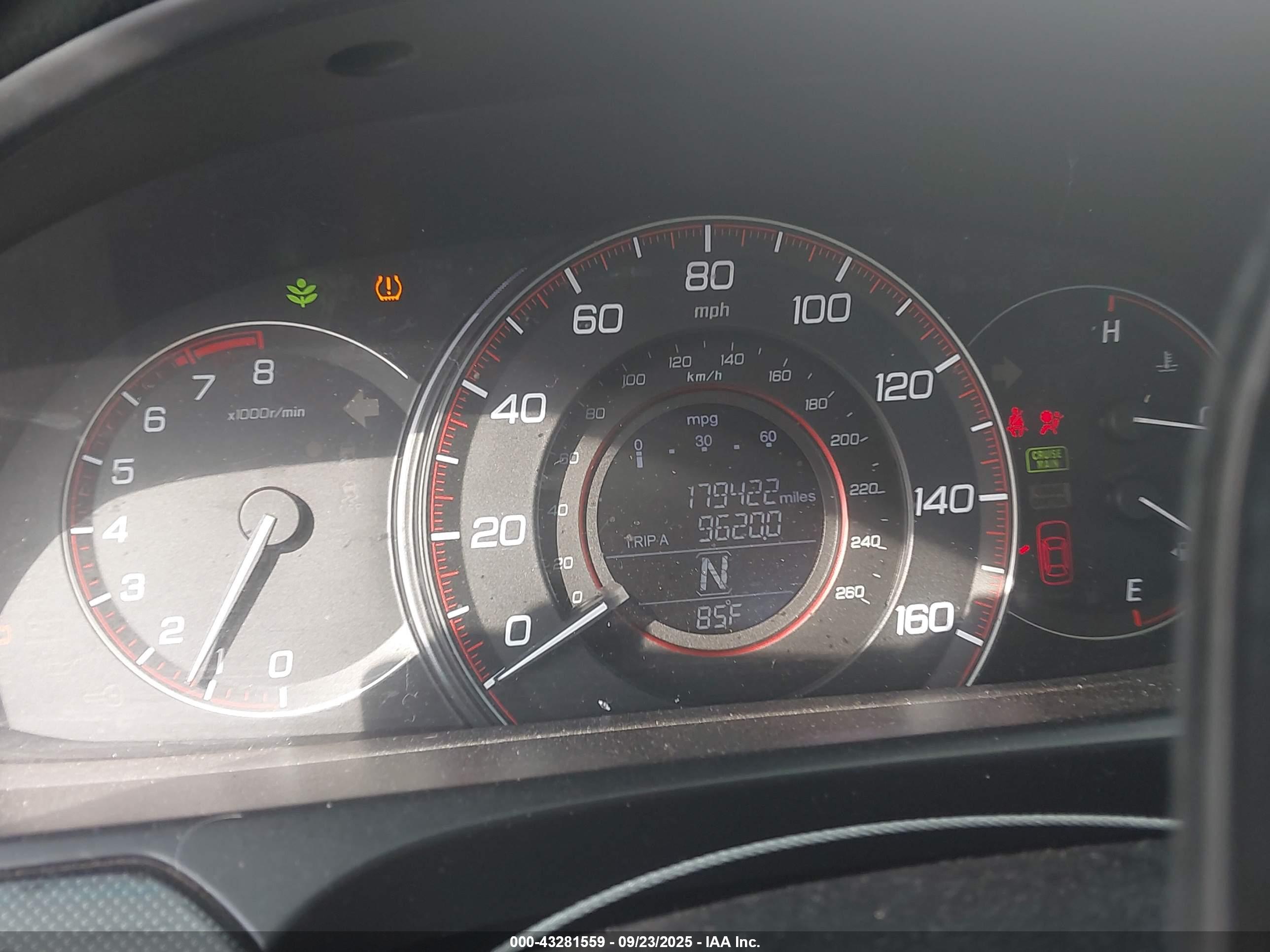 HONDA ACCORD image 7