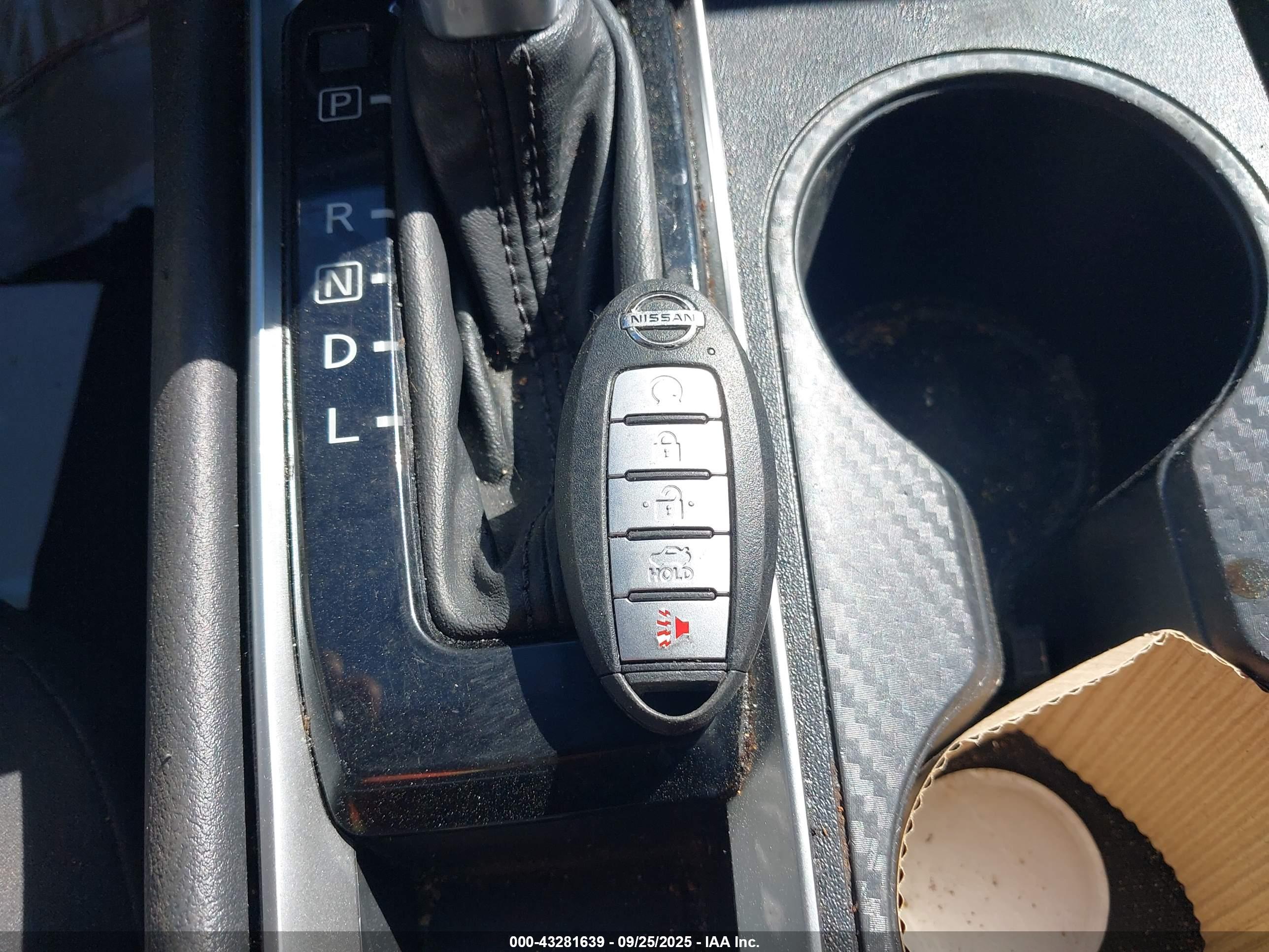 NISSAN ALTIMA image 11