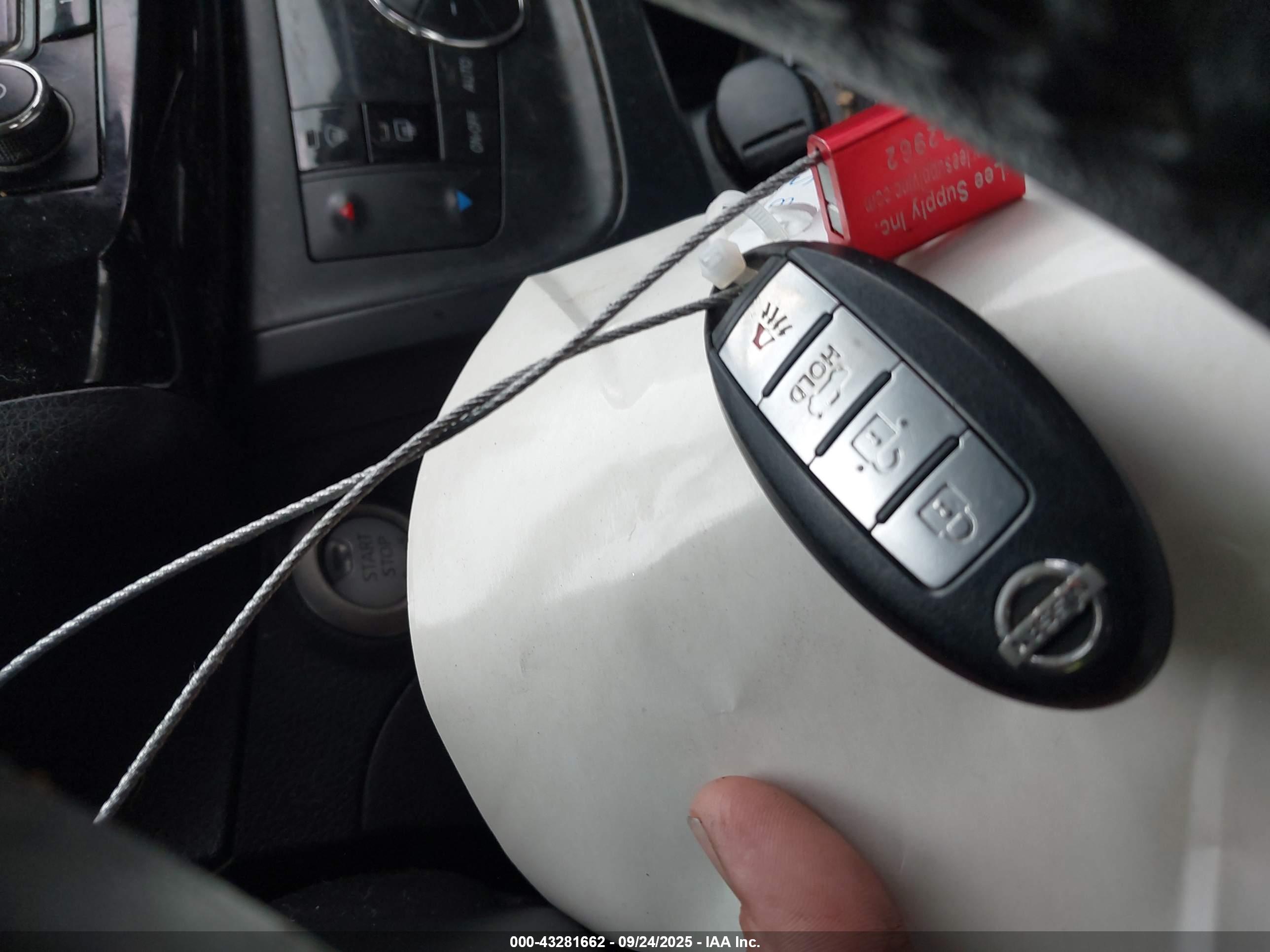 NISSAN SENTRA image 11