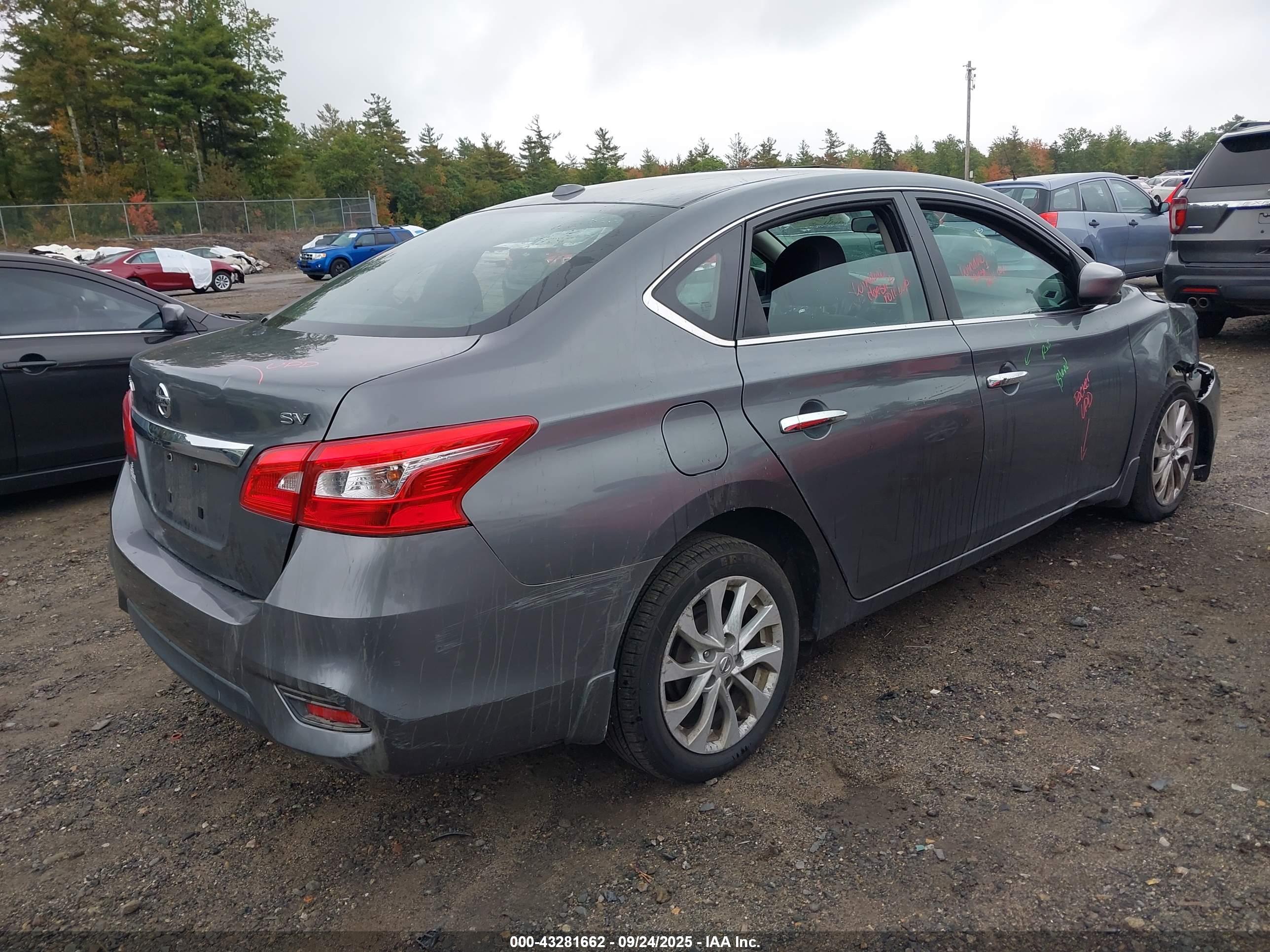 NISSAN SENTRA image 4