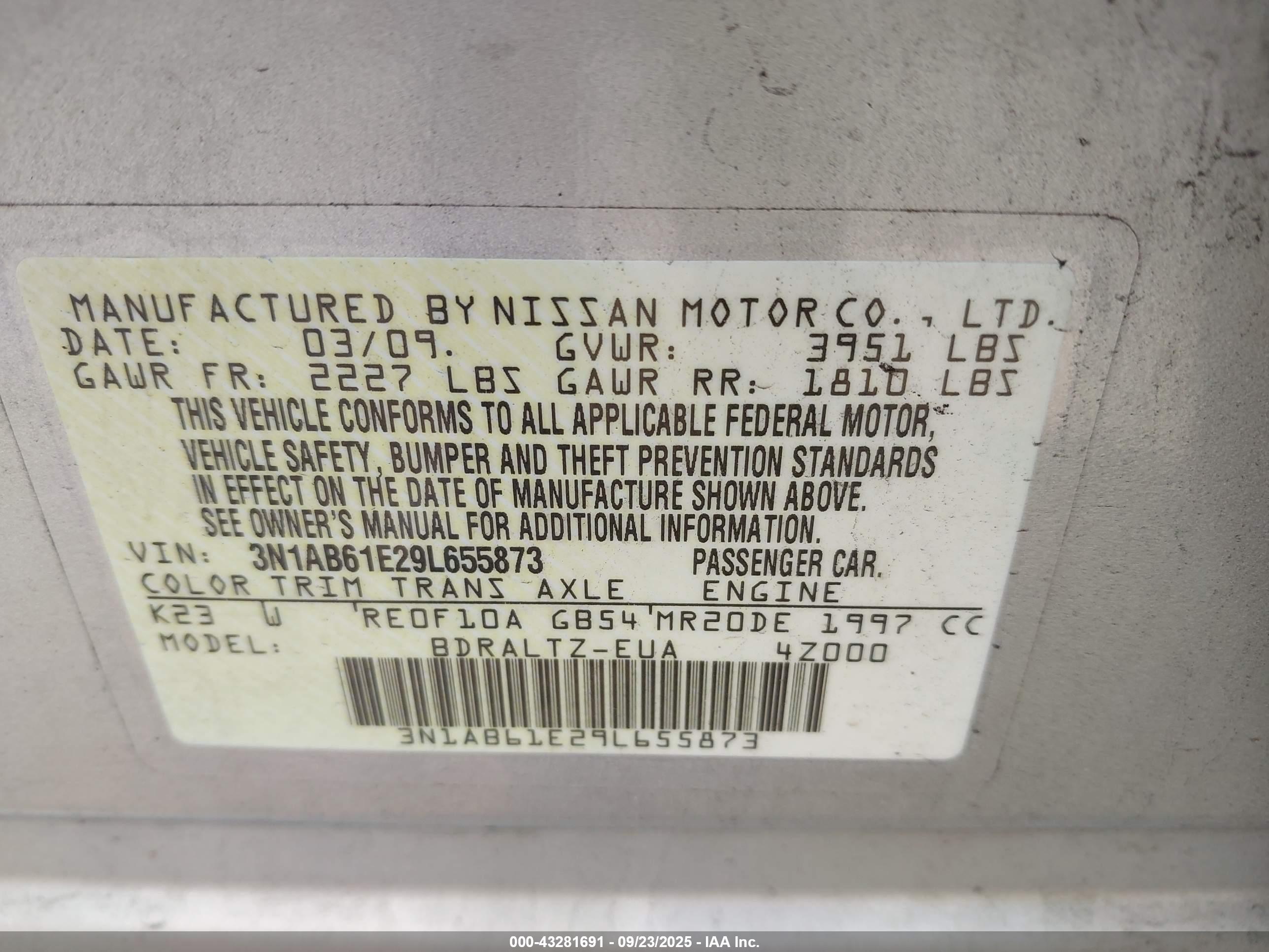 NISSAN SENTRA image 9