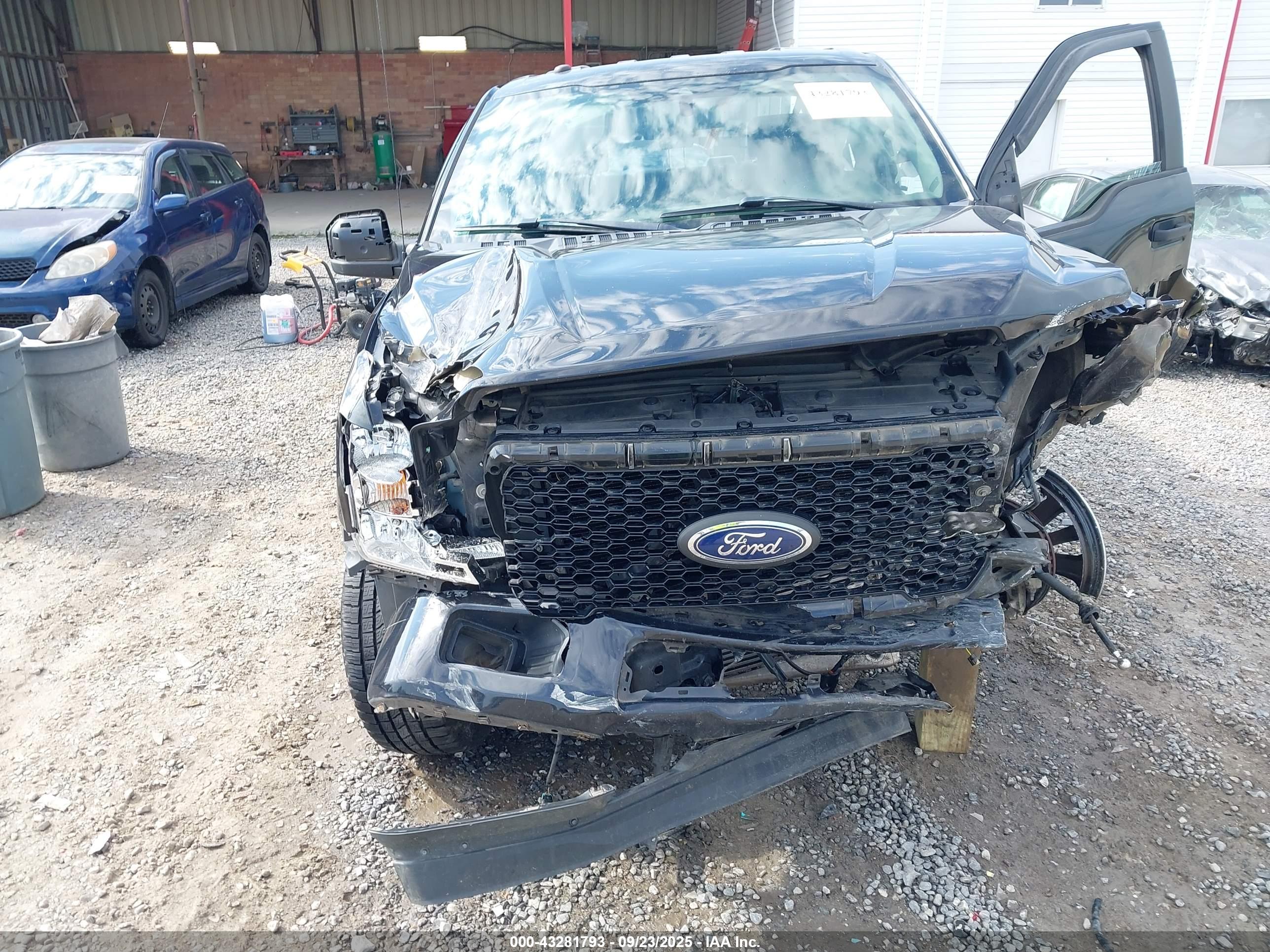 FORD F-150 image 6