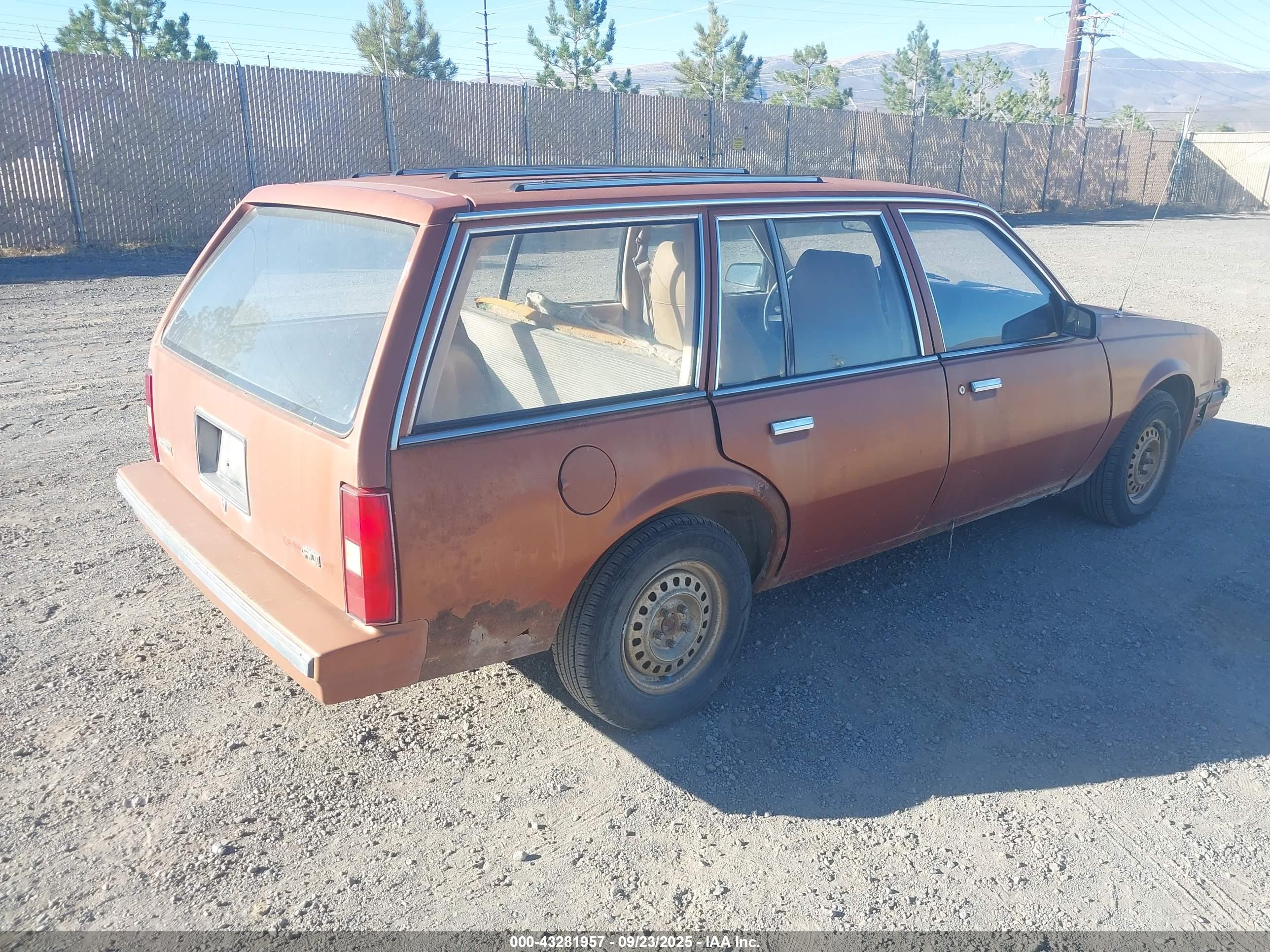 CHEVROLET CAVALIER image 4