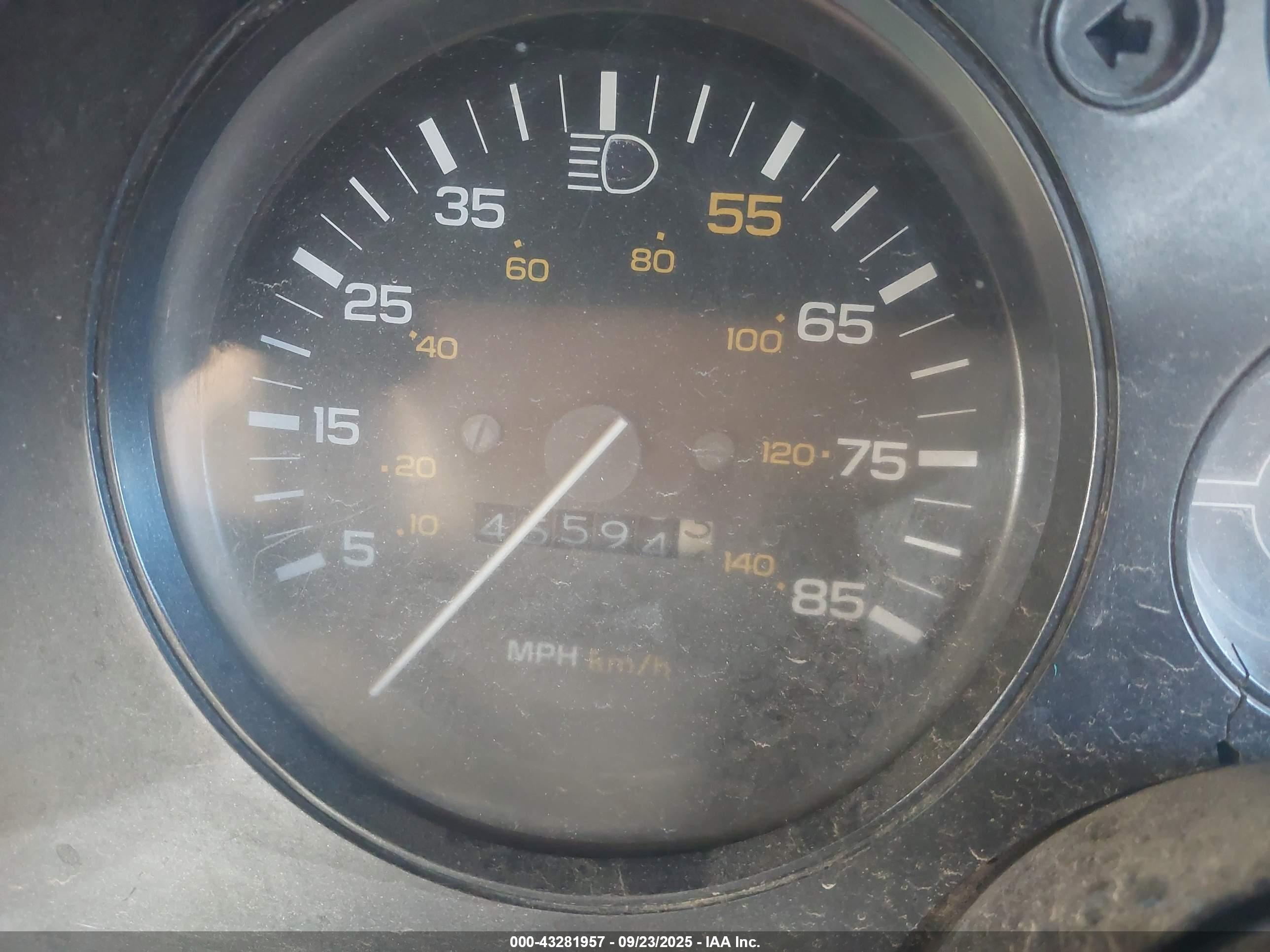 CHEVROLET CAVALIER image 7
