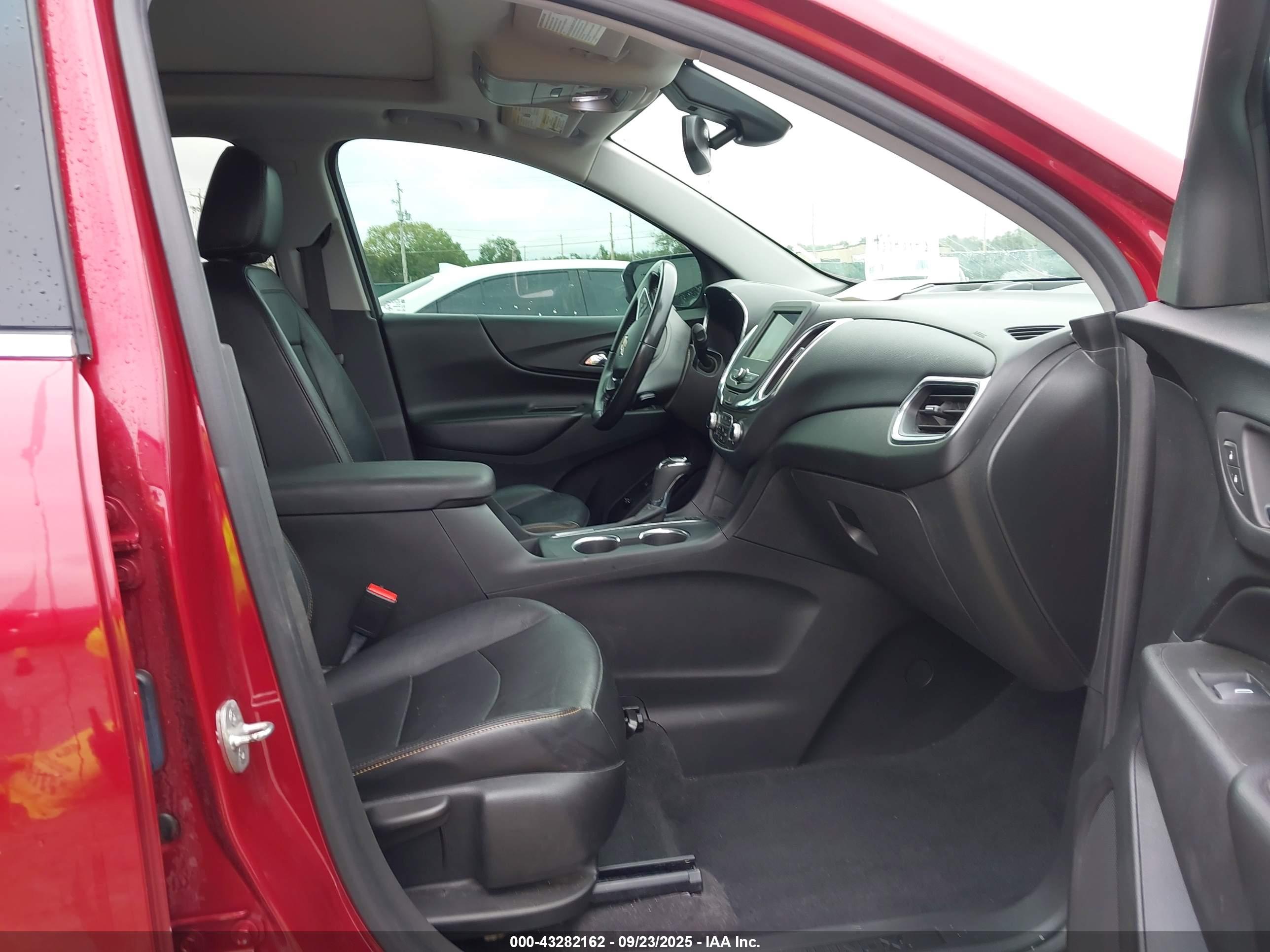 CHEVROLET EQUINOX image 5