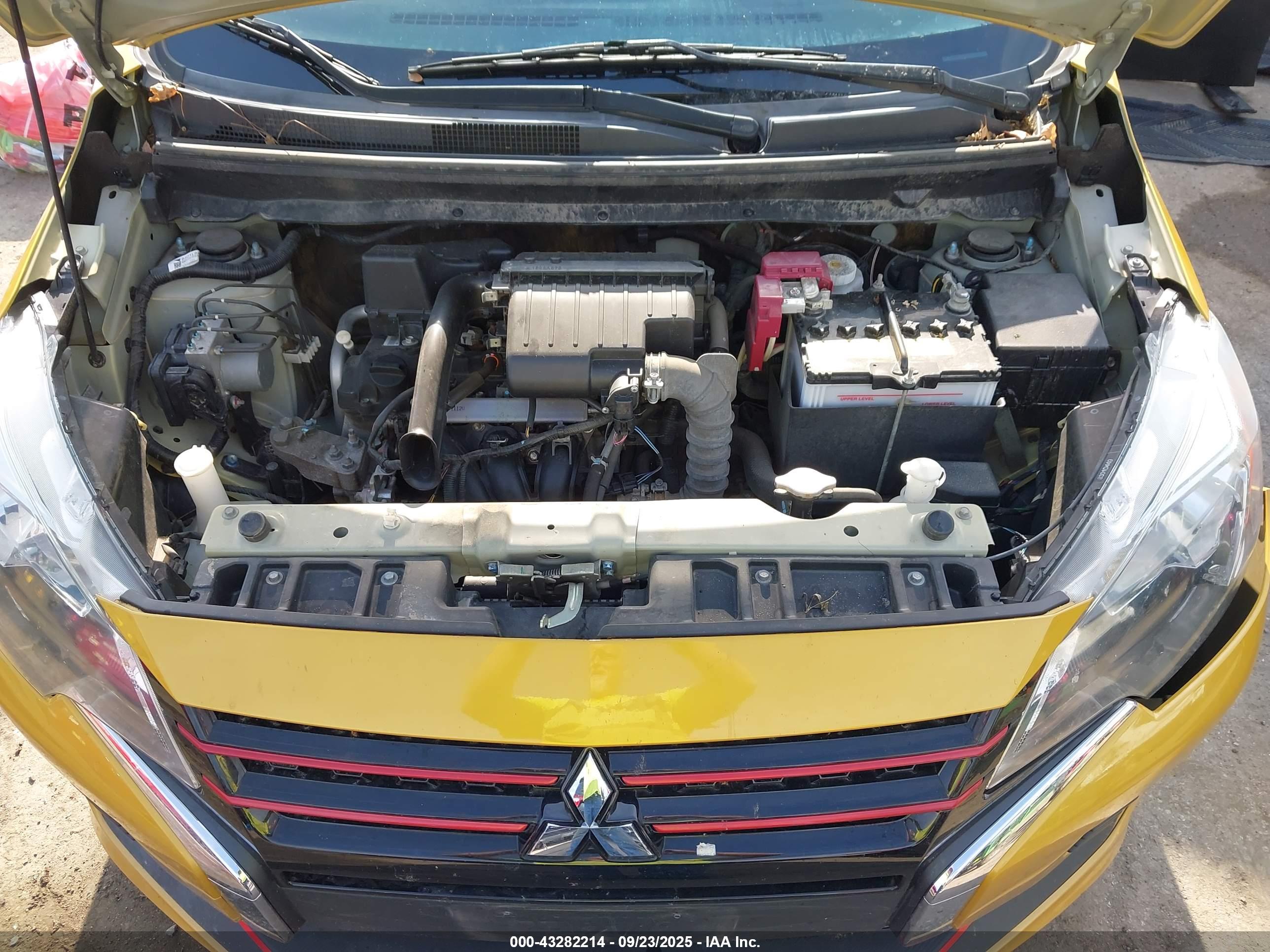 MITSUBISHI MIRAGE image 10