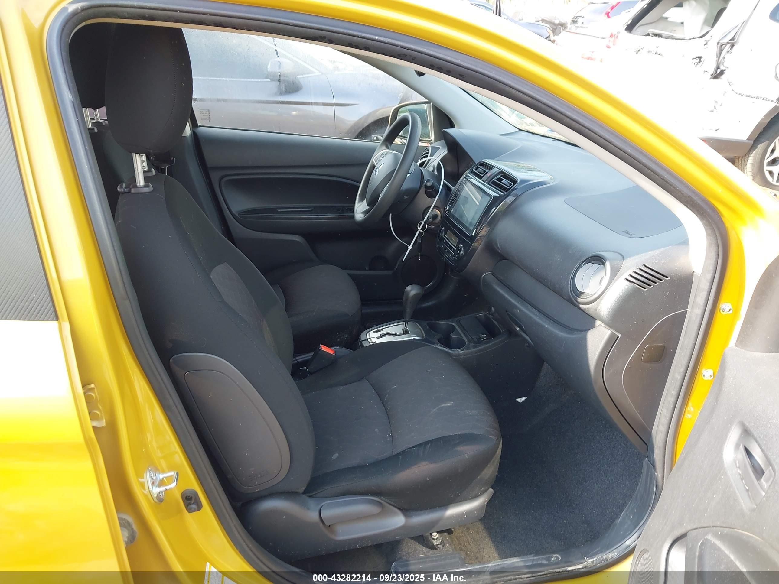 MITSUBISHI MIRAGE image 5