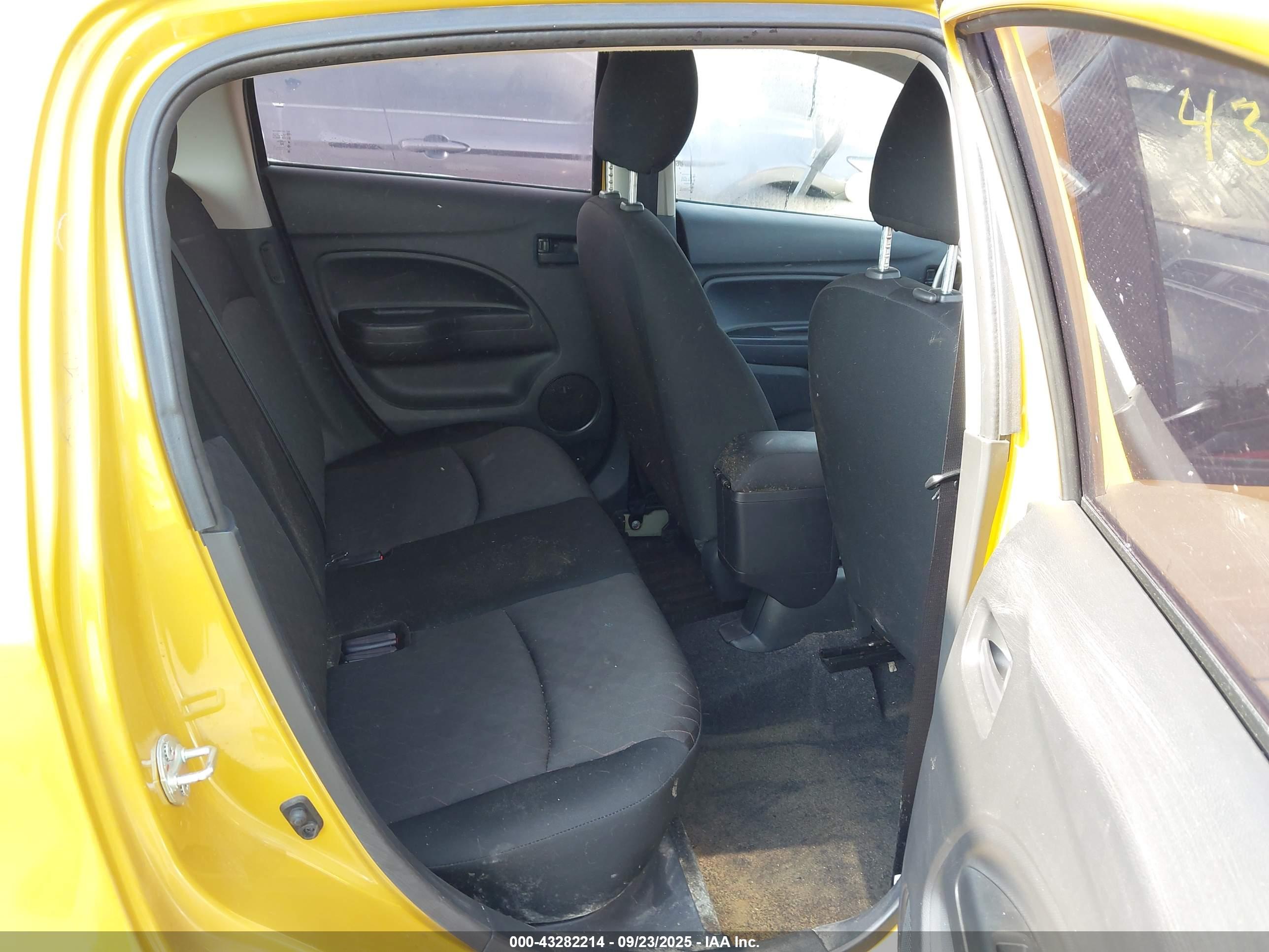 MITSUBISHI MIRAGE image 8