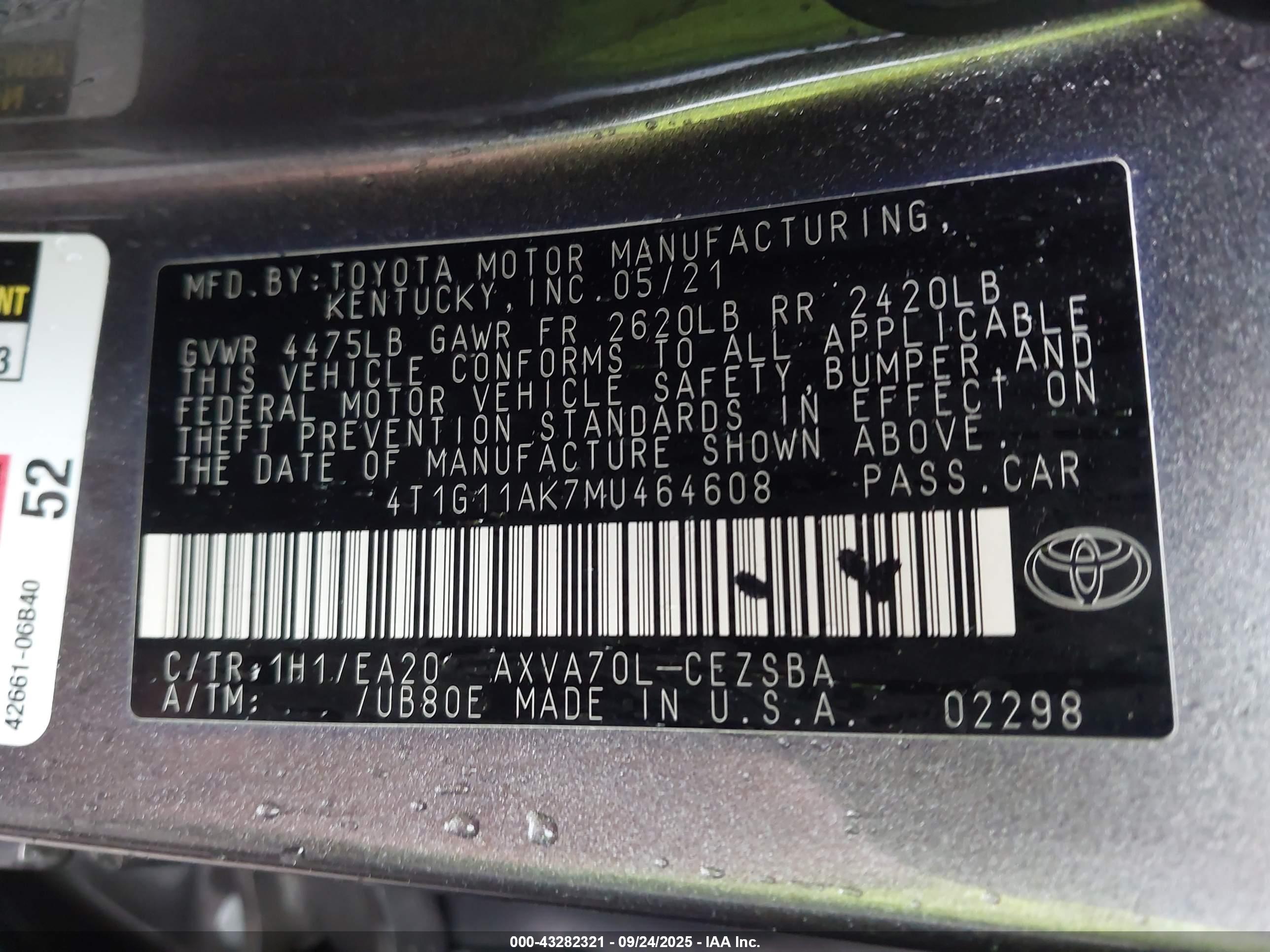 TOYOTA CAMRY image 9