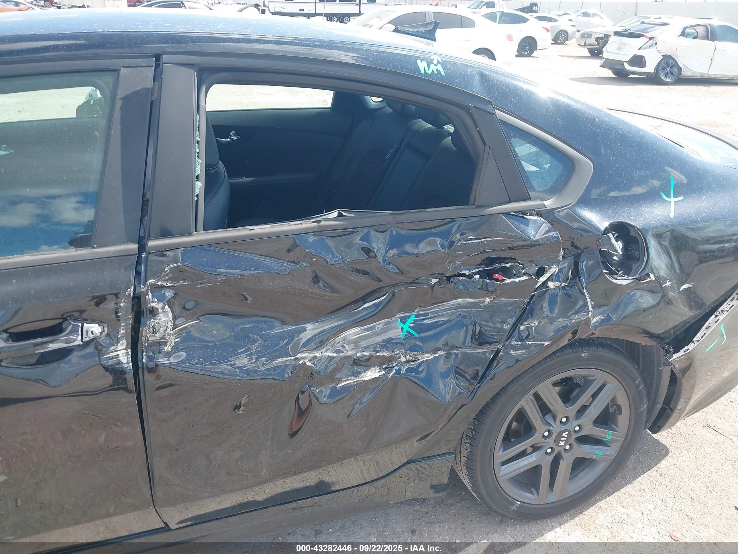 KIA FORTE image 6