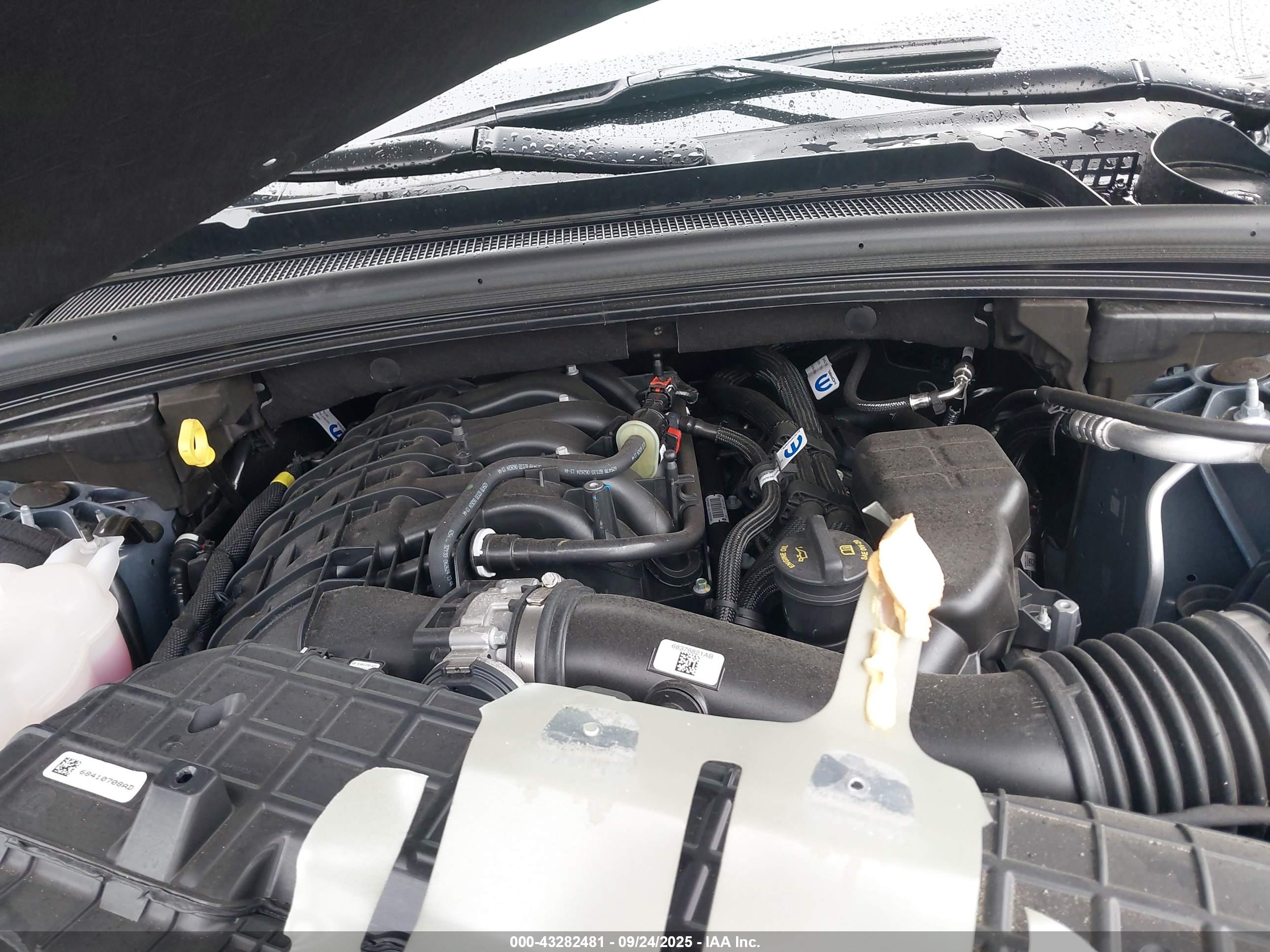 JEEP GRAND image 10