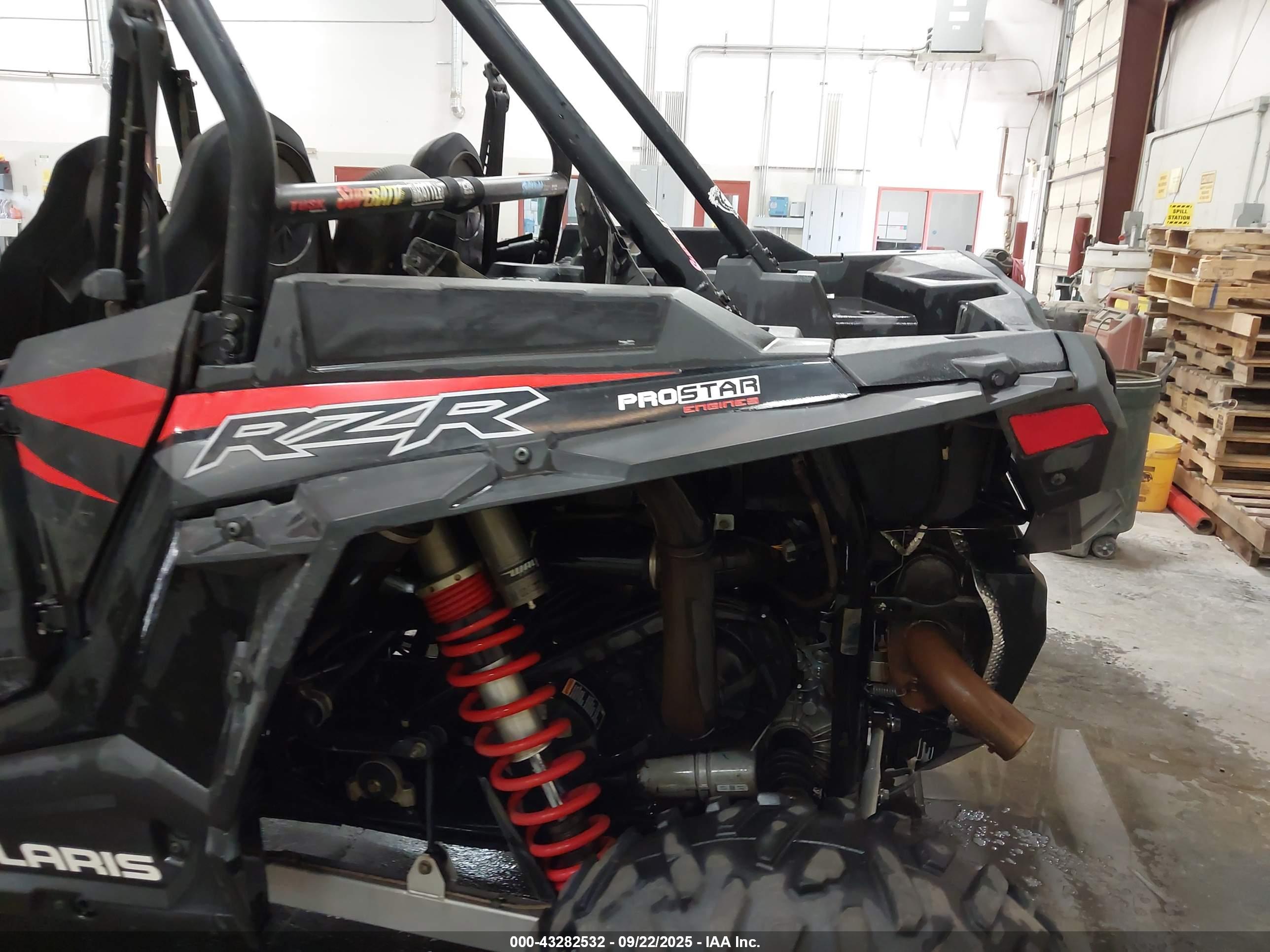 POLARIS RZR image 9