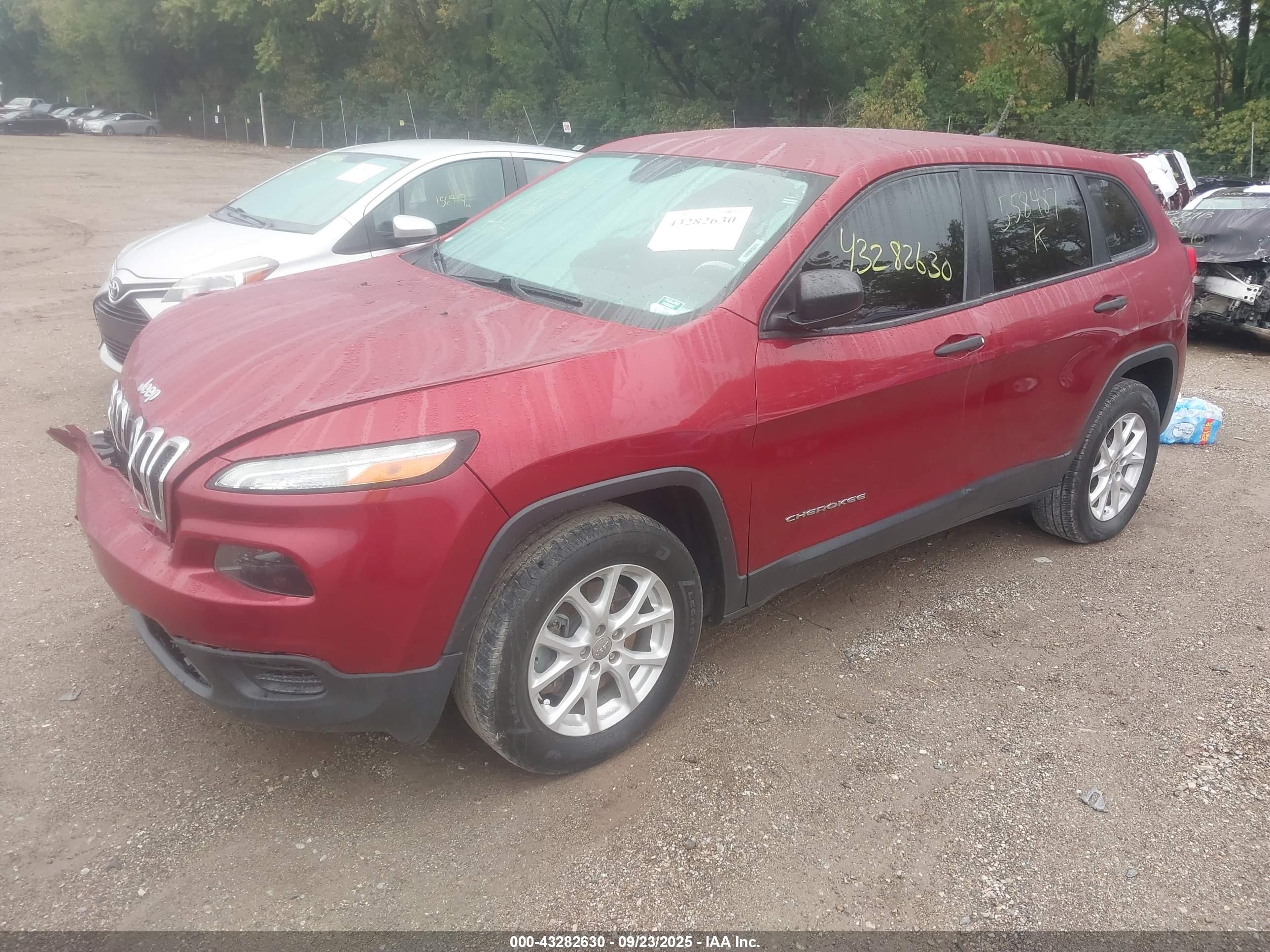JEEP CHEROKEE image 2