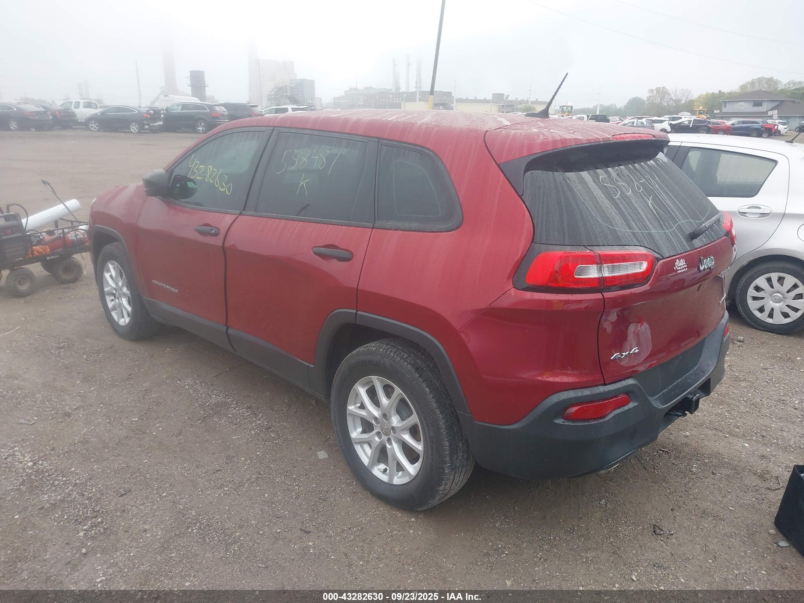 JEEP CHEROKEE image 3
