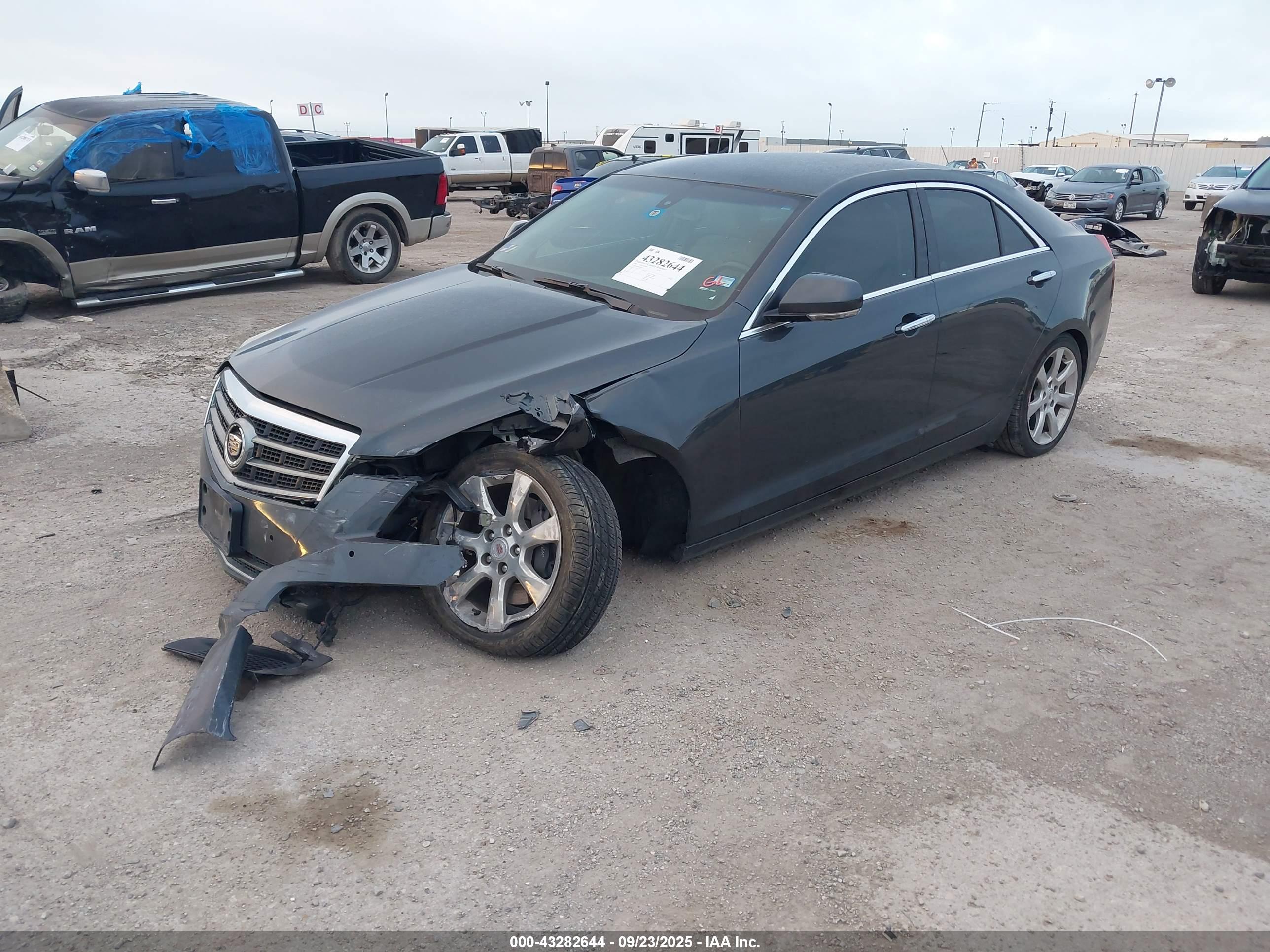 CADILLAC ATS image 2