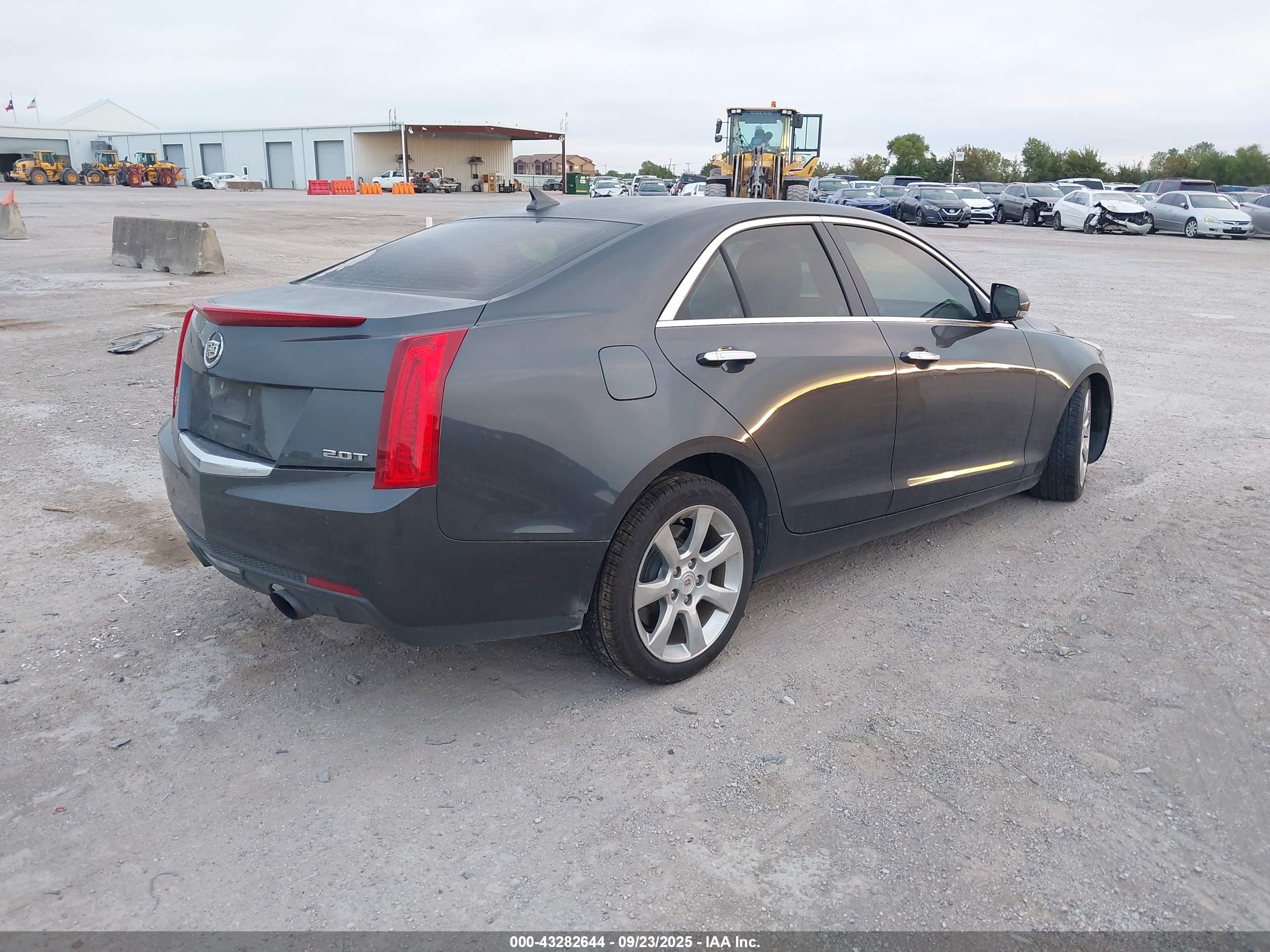 CADILLAC ATS image 4