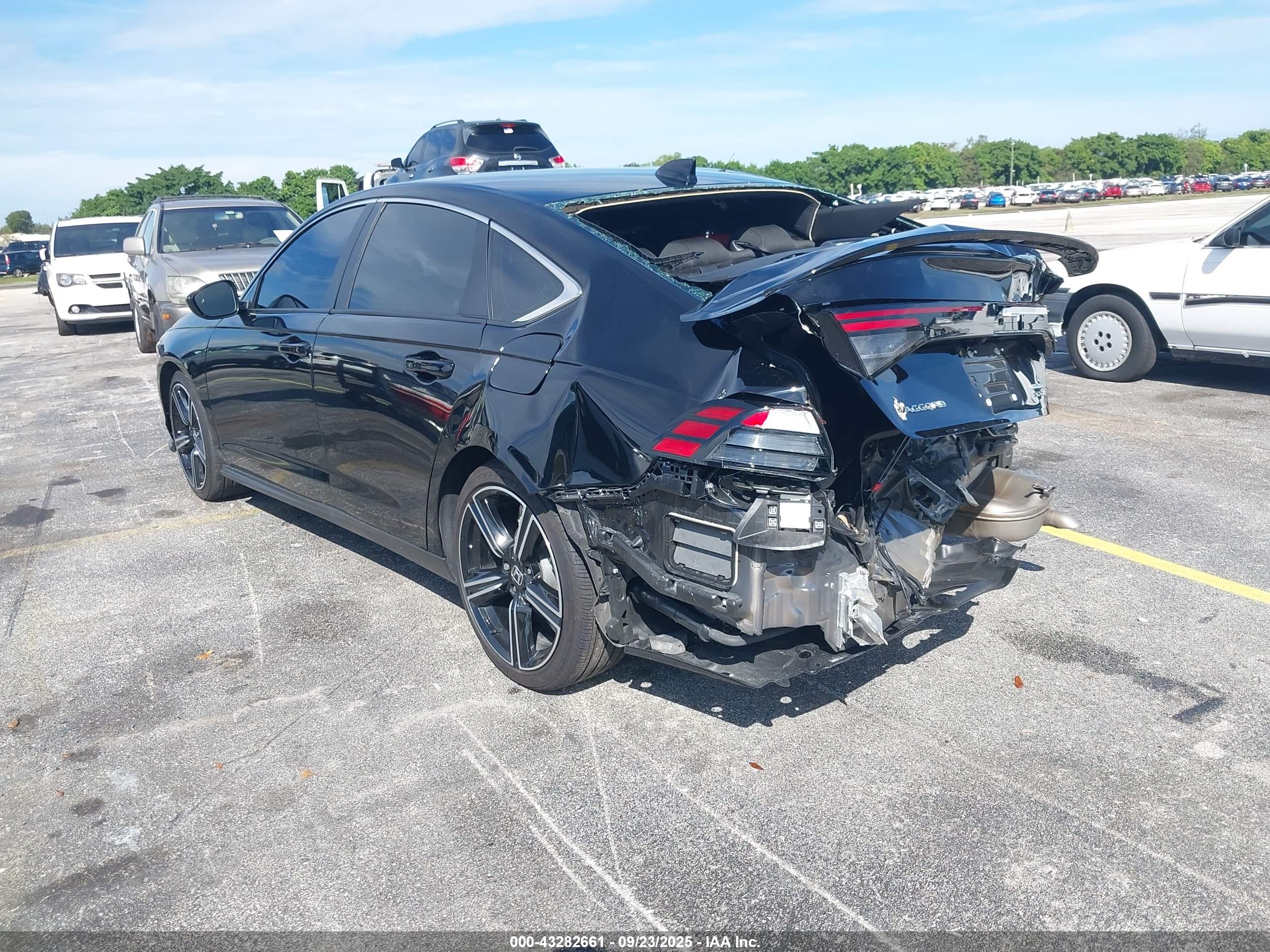 HONDA ACCORD image 3