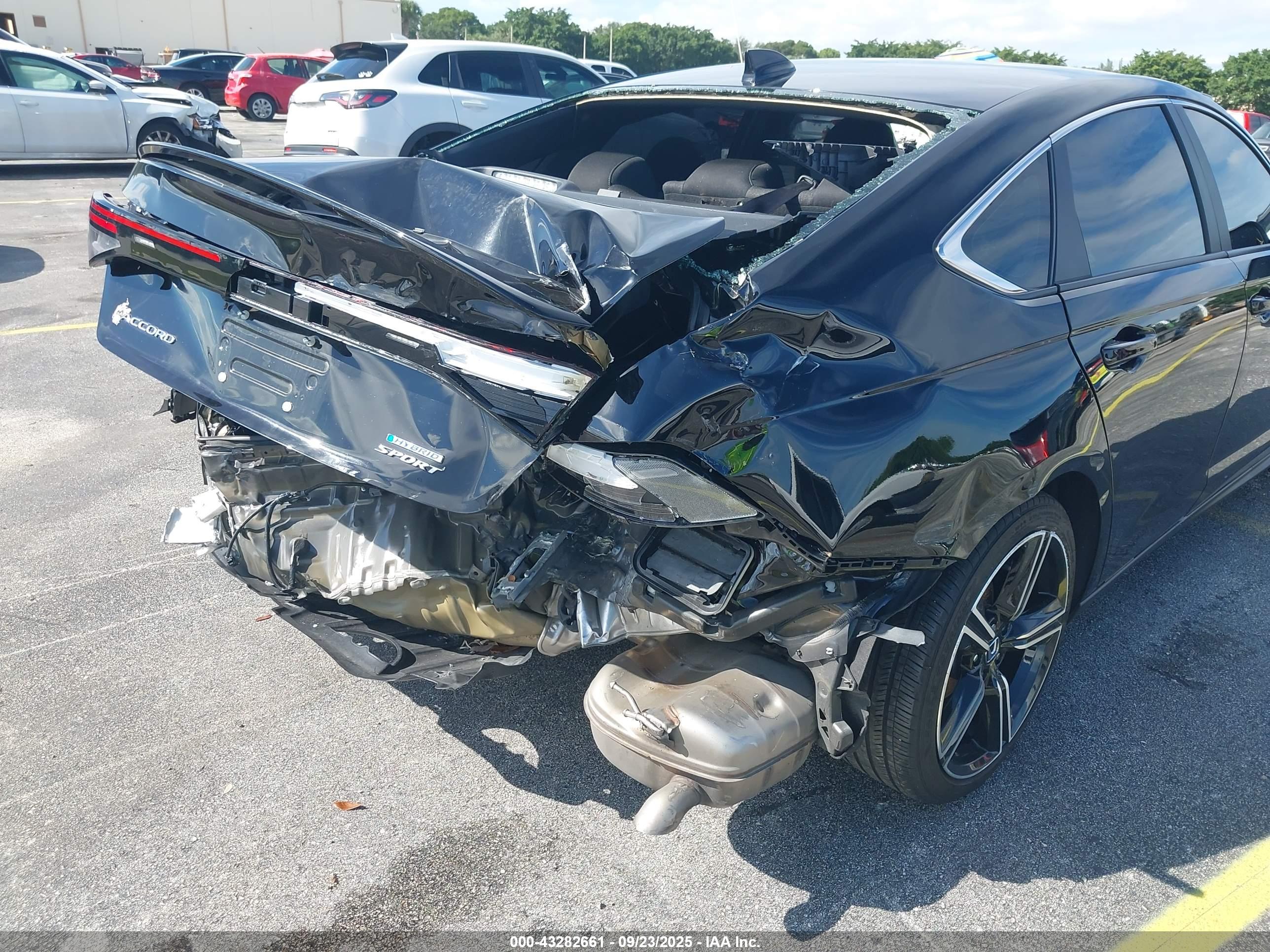 HONDA ACCORD image 6