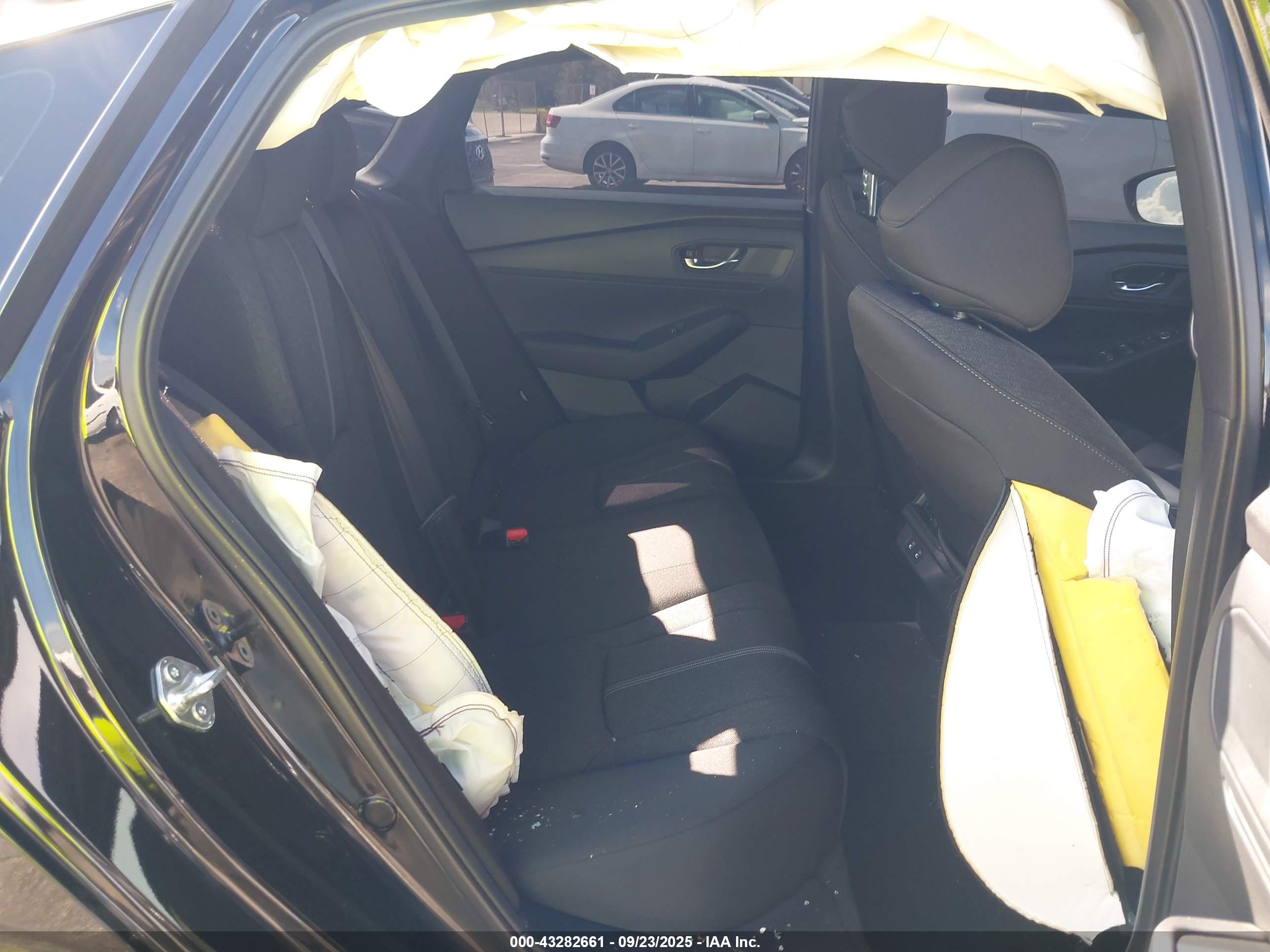 HONDA ACCORD image 8