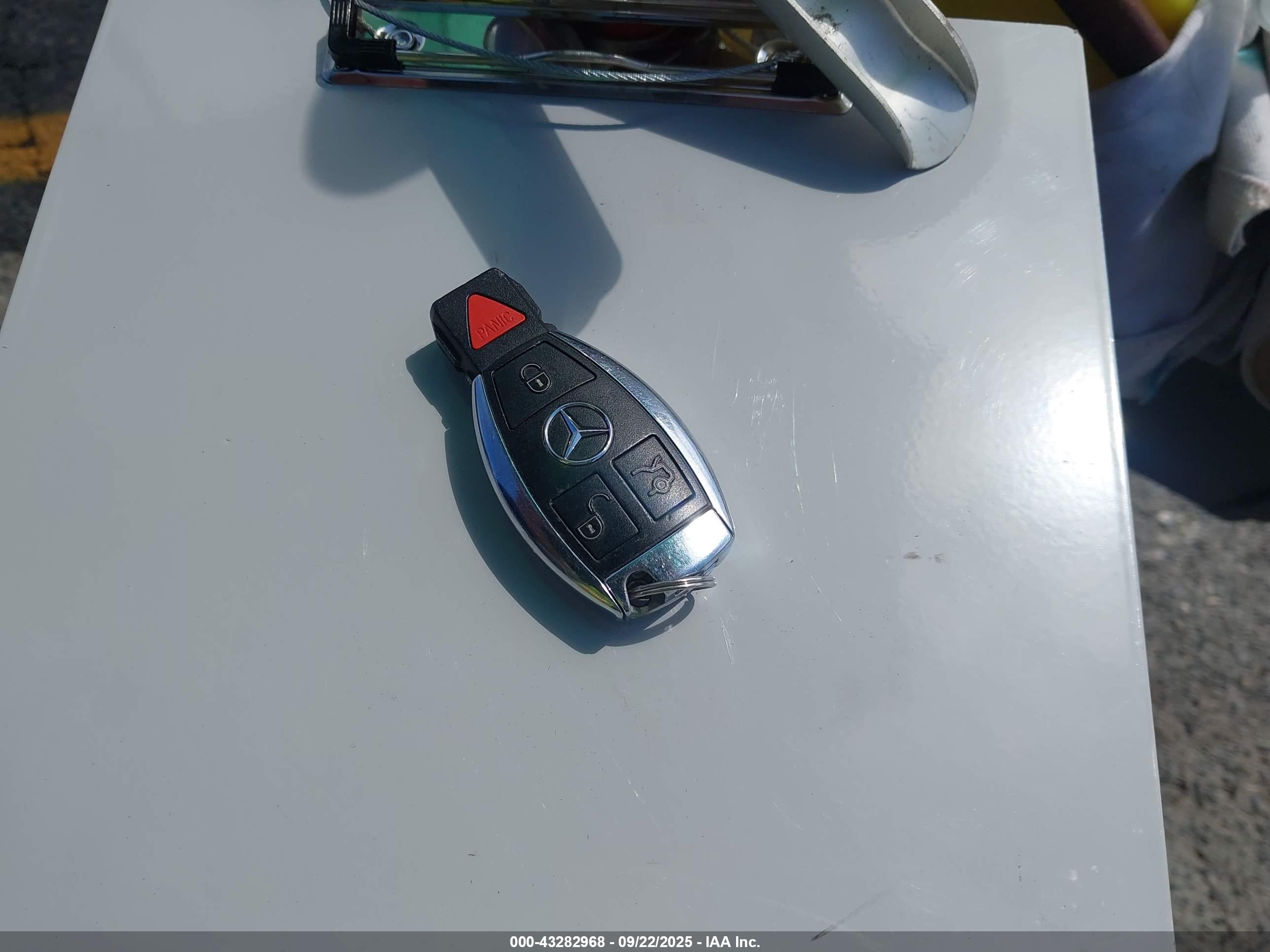 MERCEDES-BENZ GLE image 11