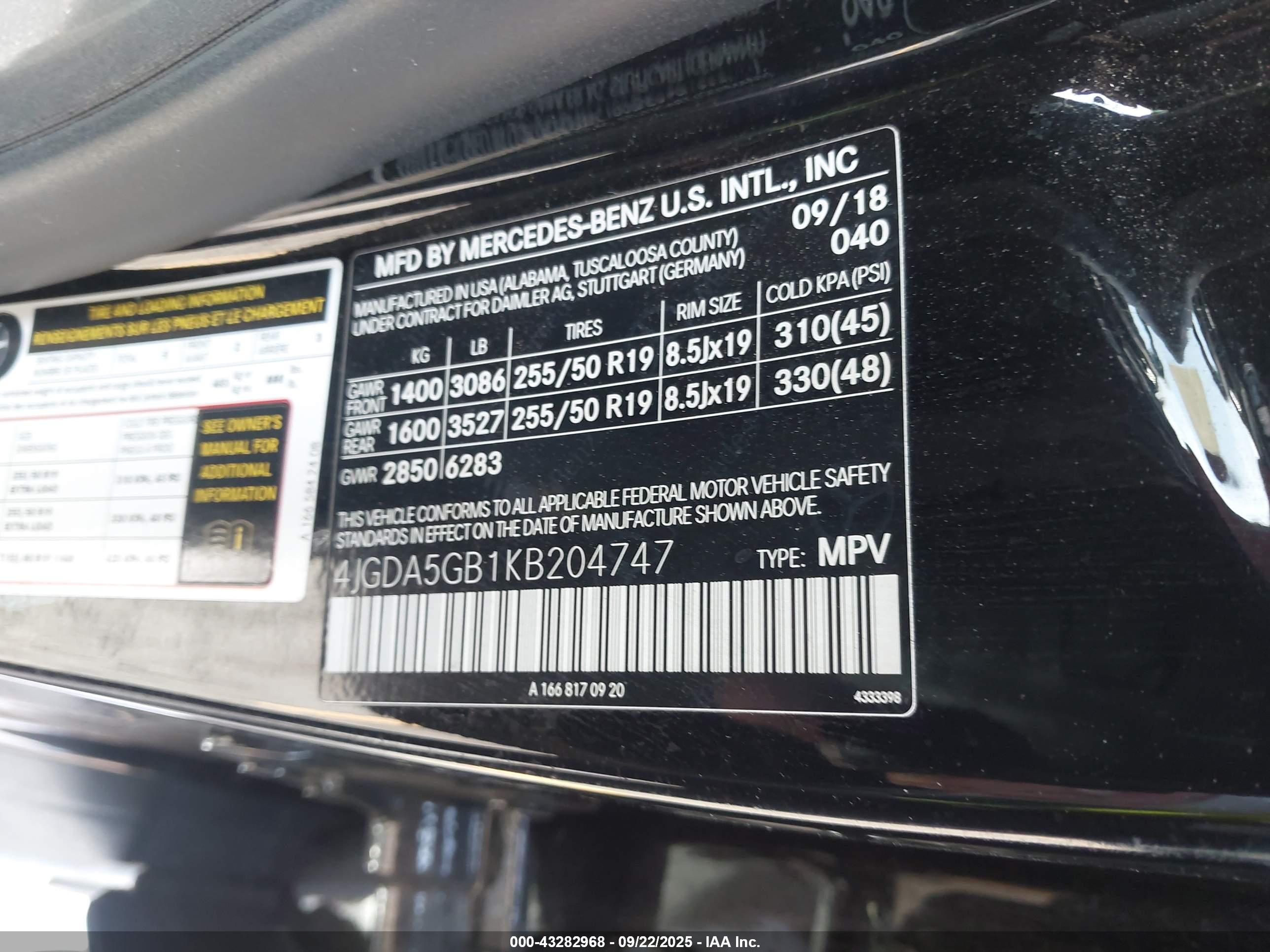 MERCEDES-BENZ GLE image 9