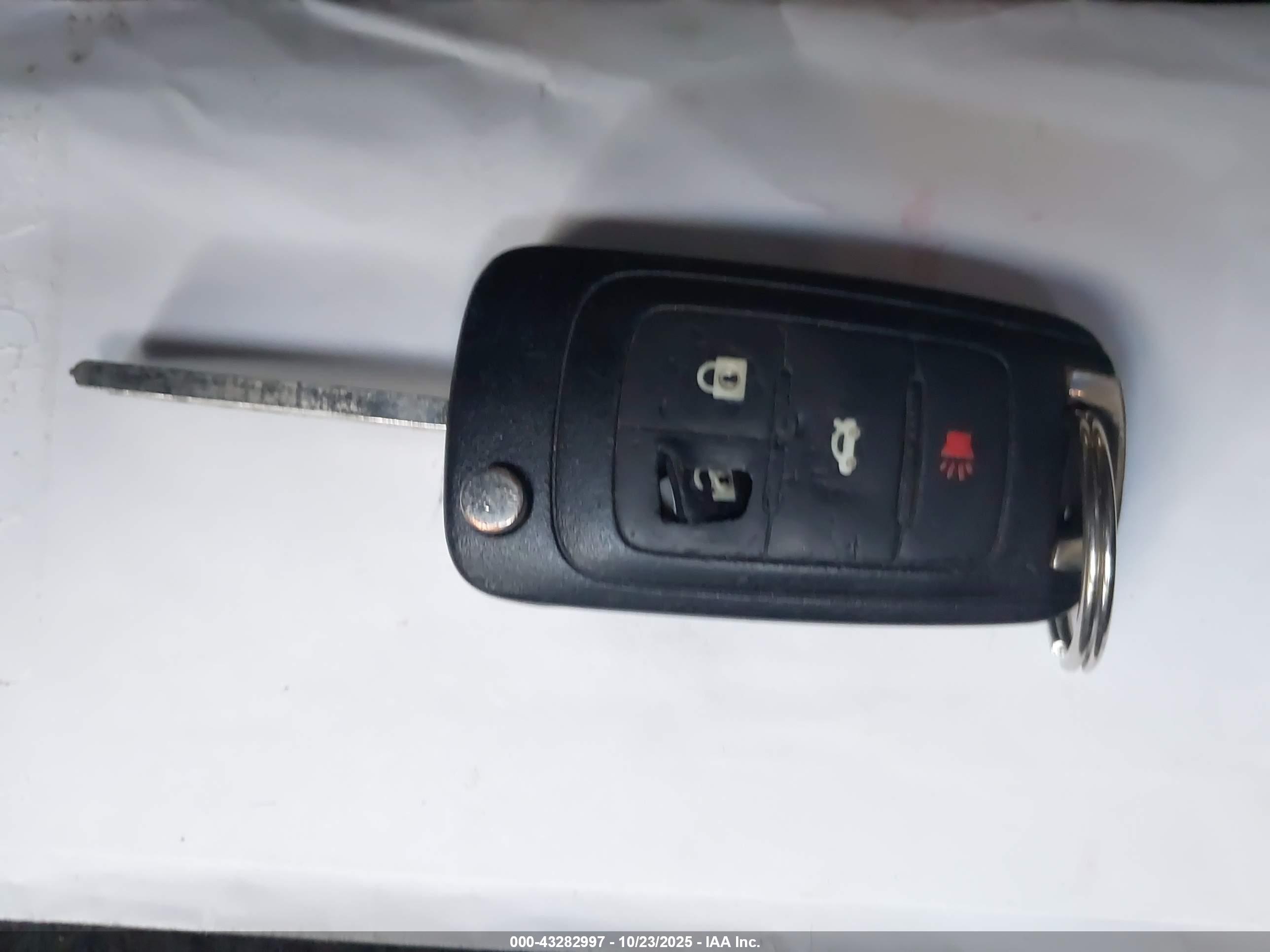 CHEVROLET CRUZE image 11