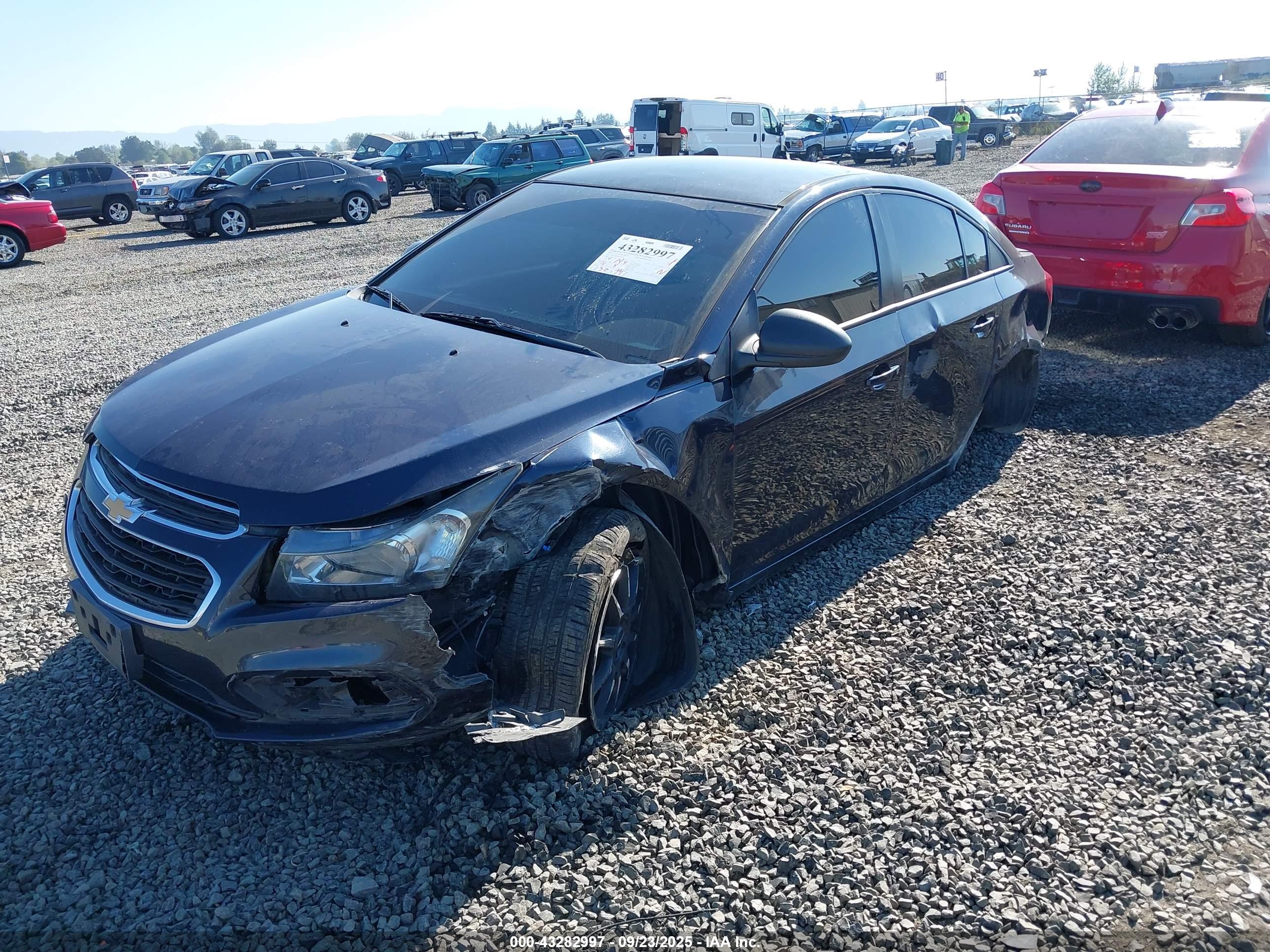 CHEVROLET CRUZE image 6