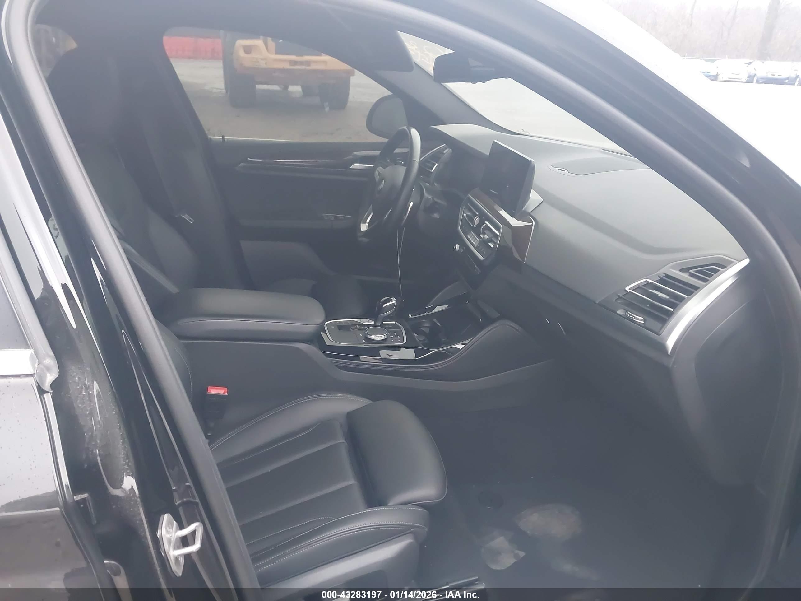 BMW X4 image 5