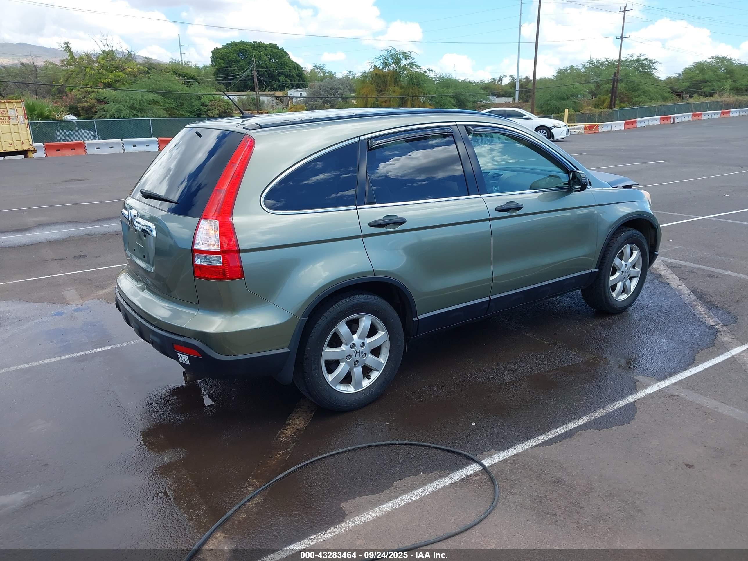 HONDA CR-V image 4