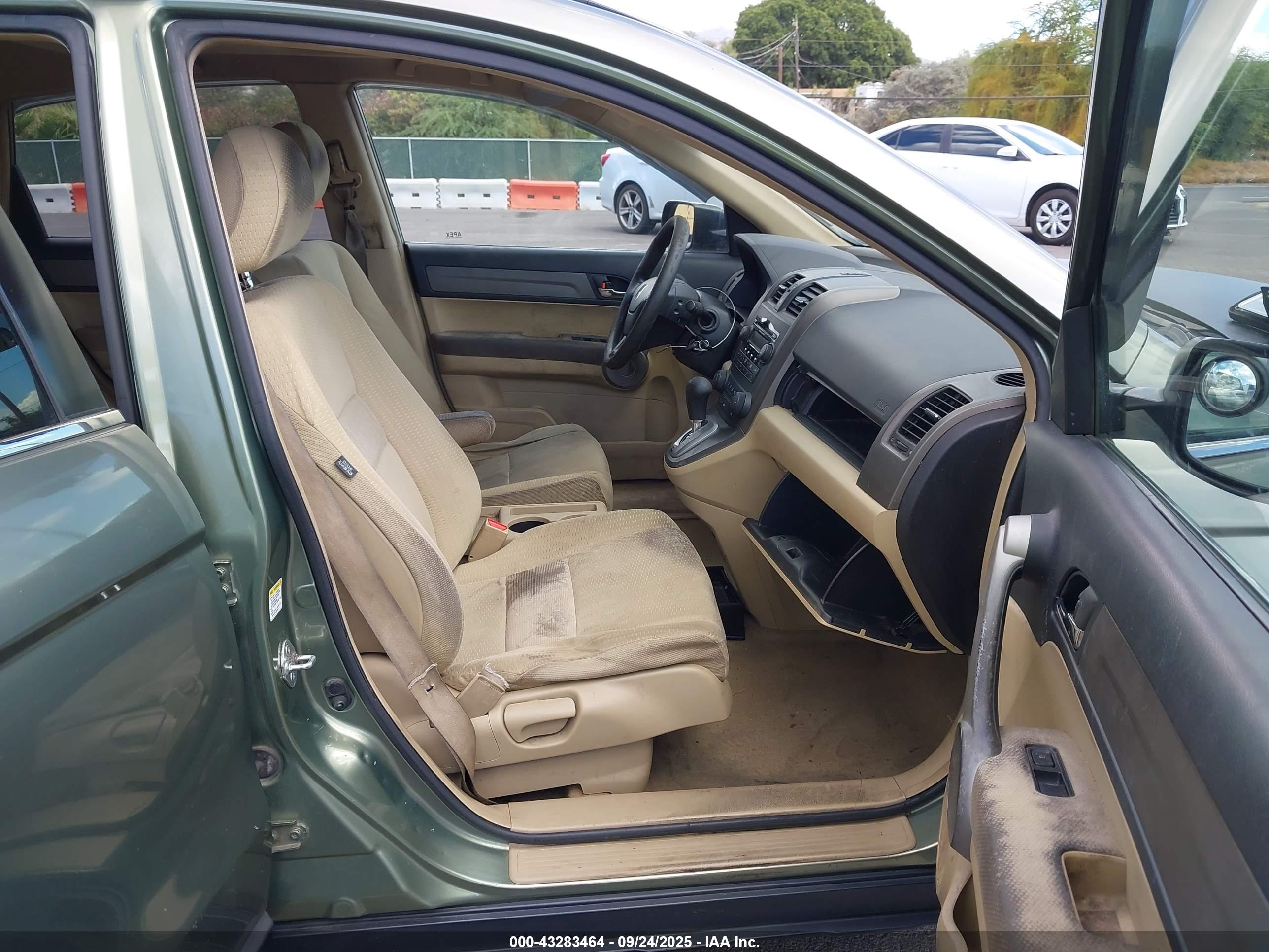 HONDA CR-V image 5