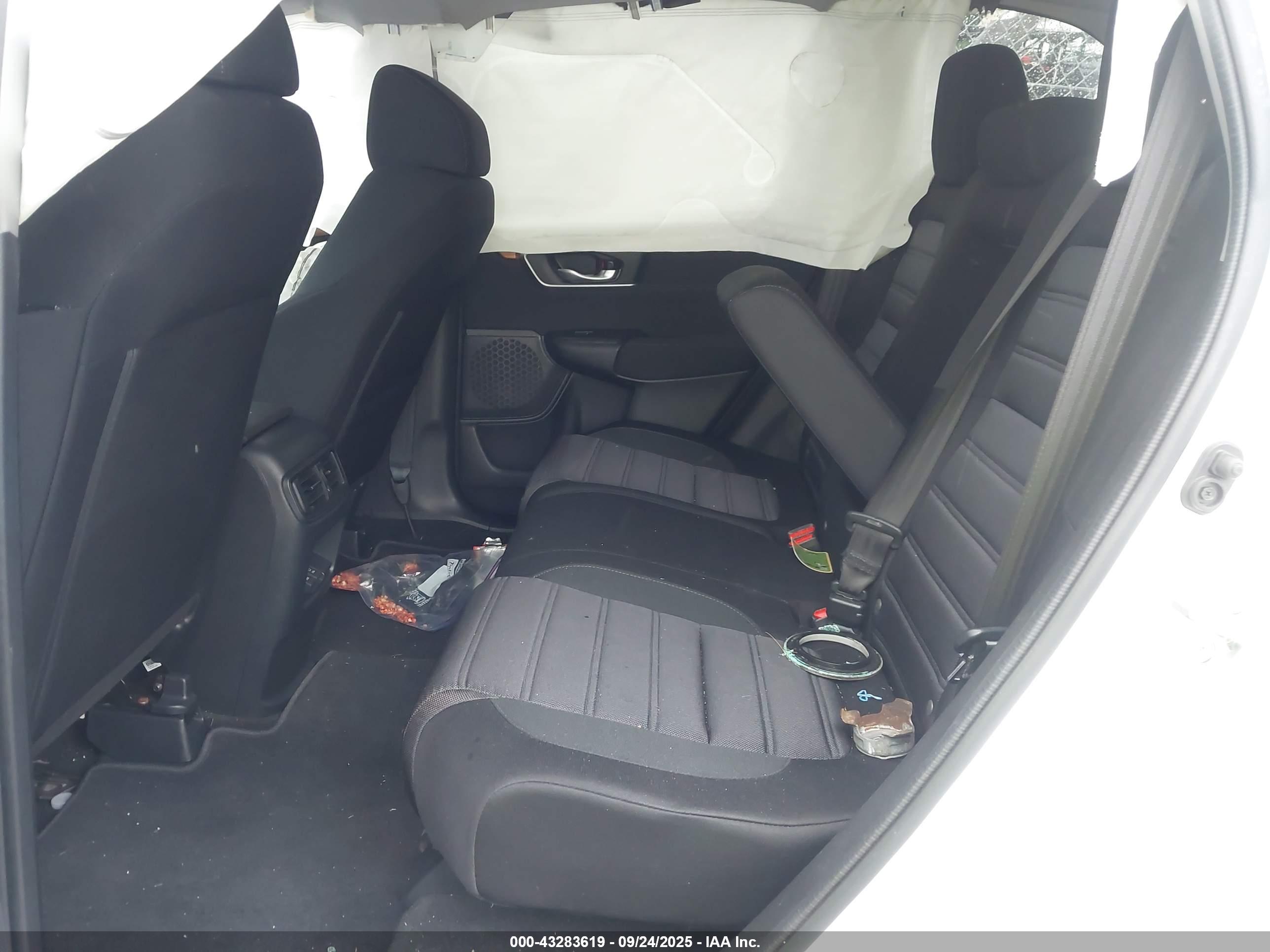 HONDA CR-V image 8