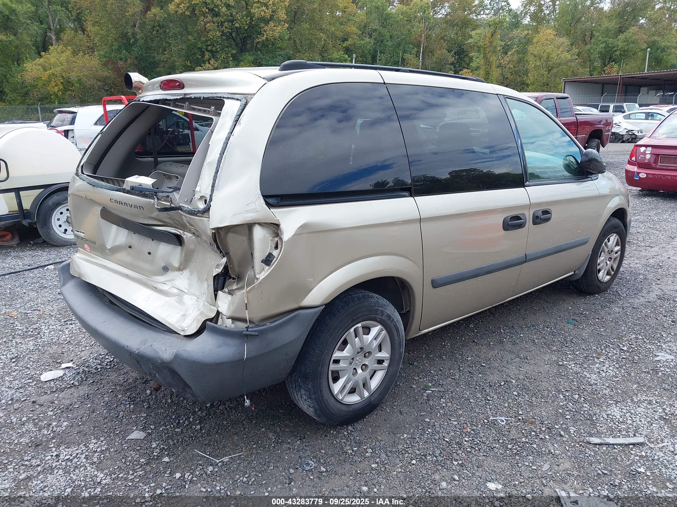DODGE CARAVAN image 4