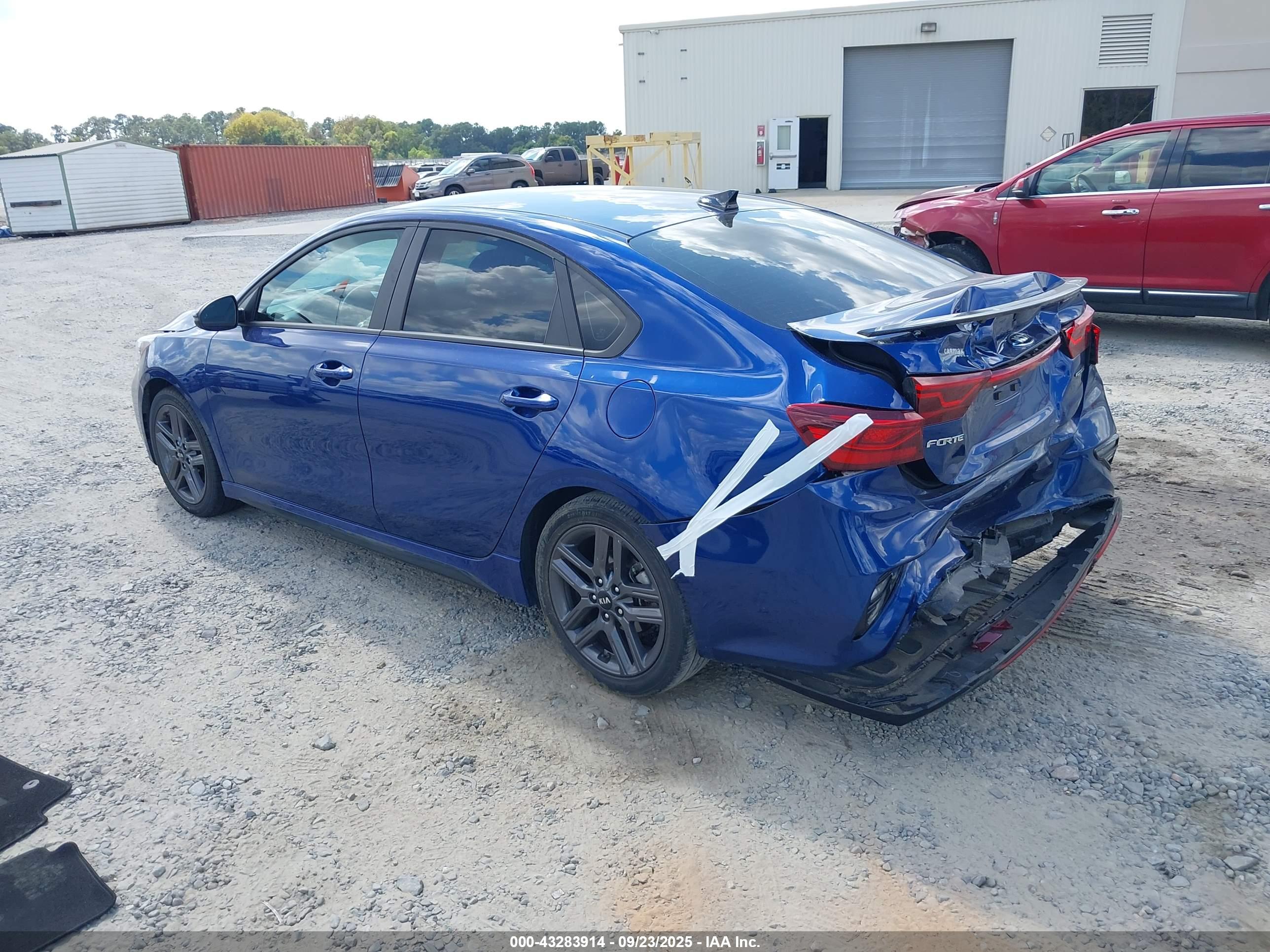 KIA FORTE image 3