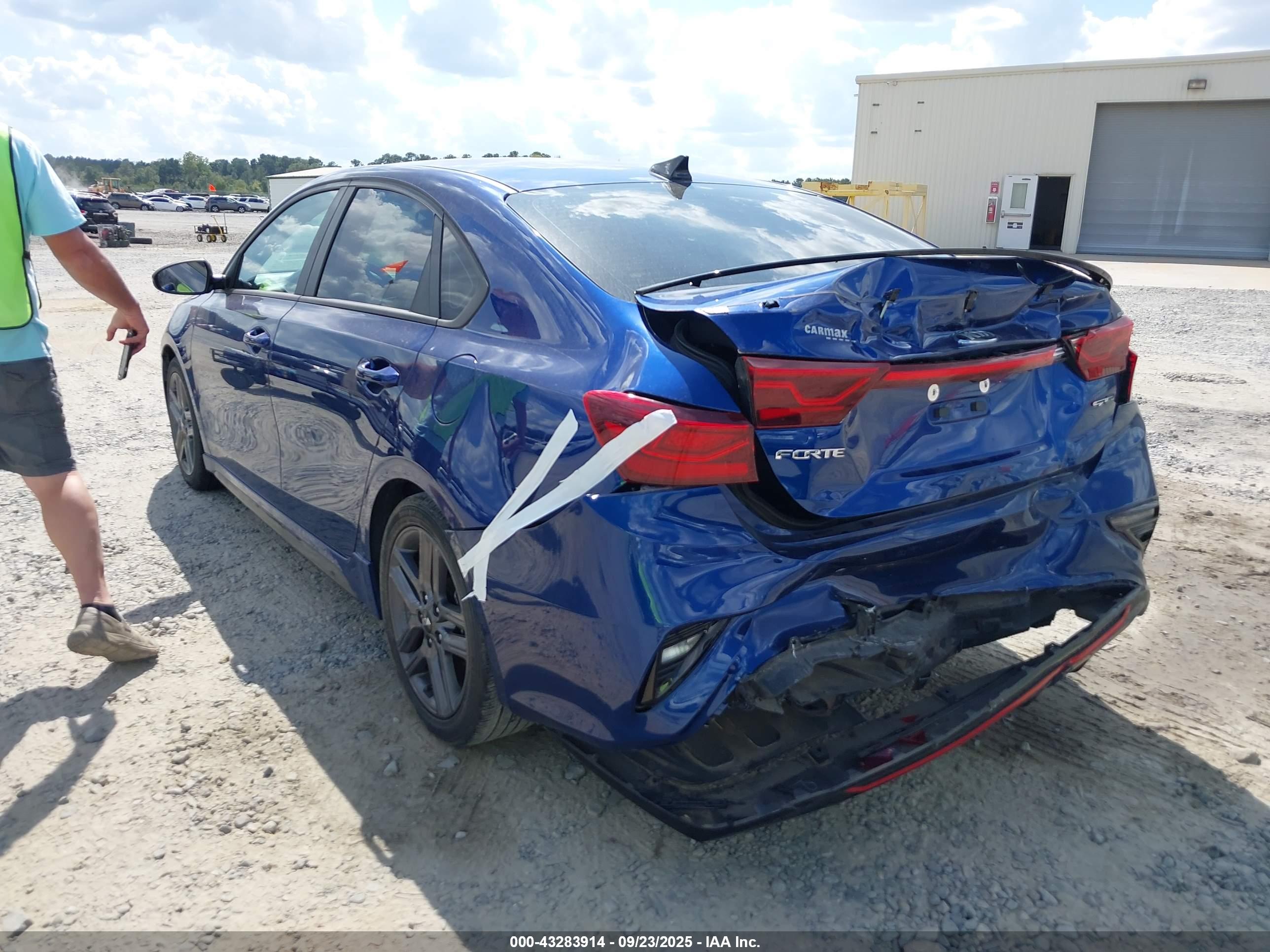 KIA FORTE image 6